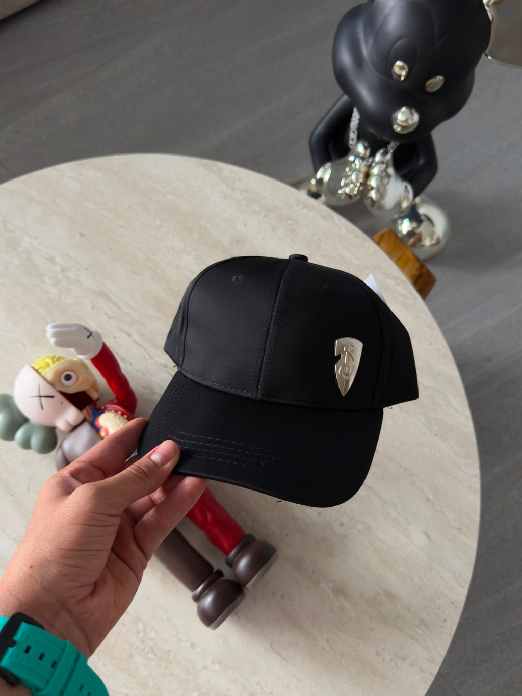 BURBERRY BLACK CLASSIC