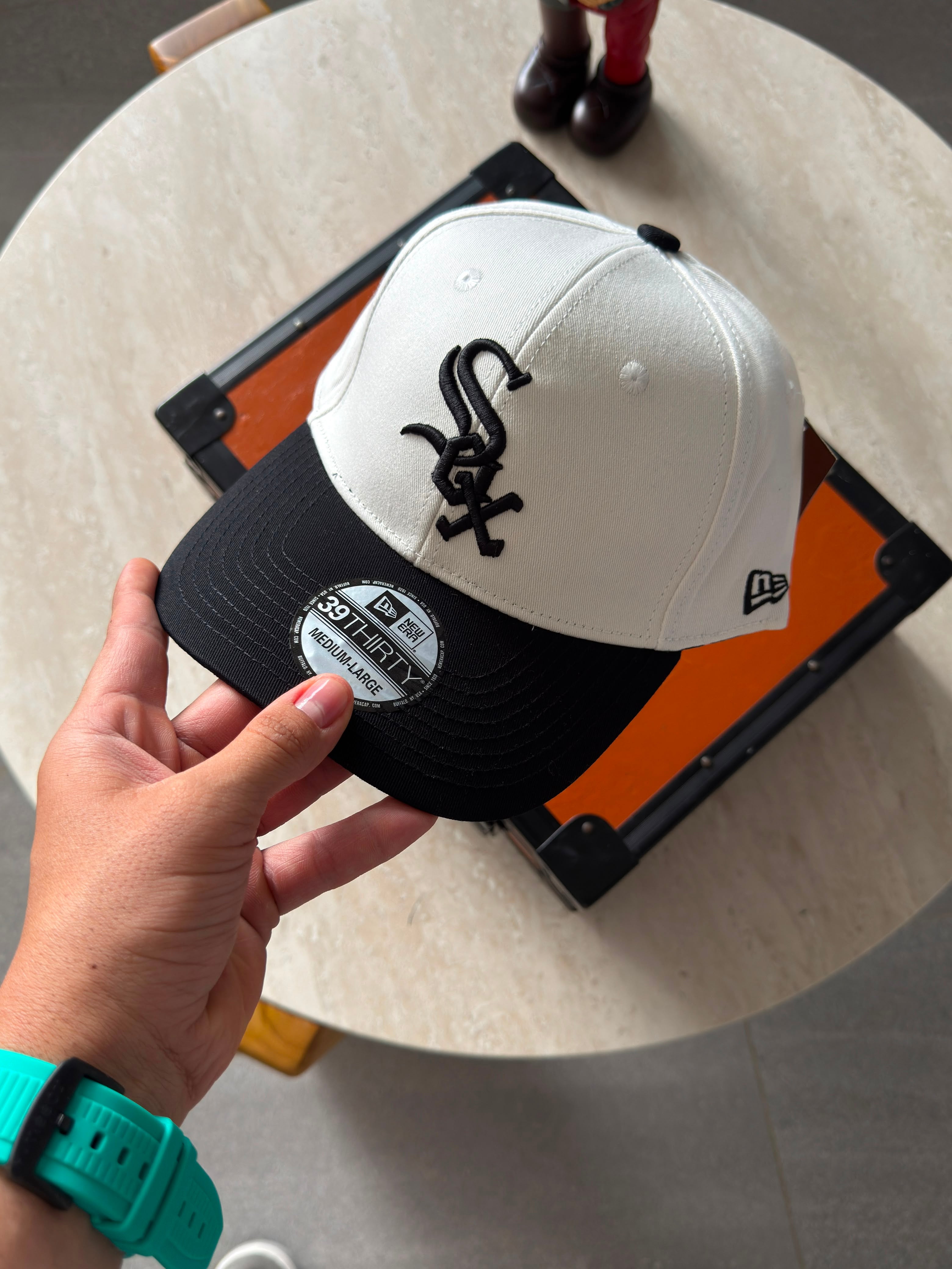 NEW ERA-BLANCA SOX NEGRO