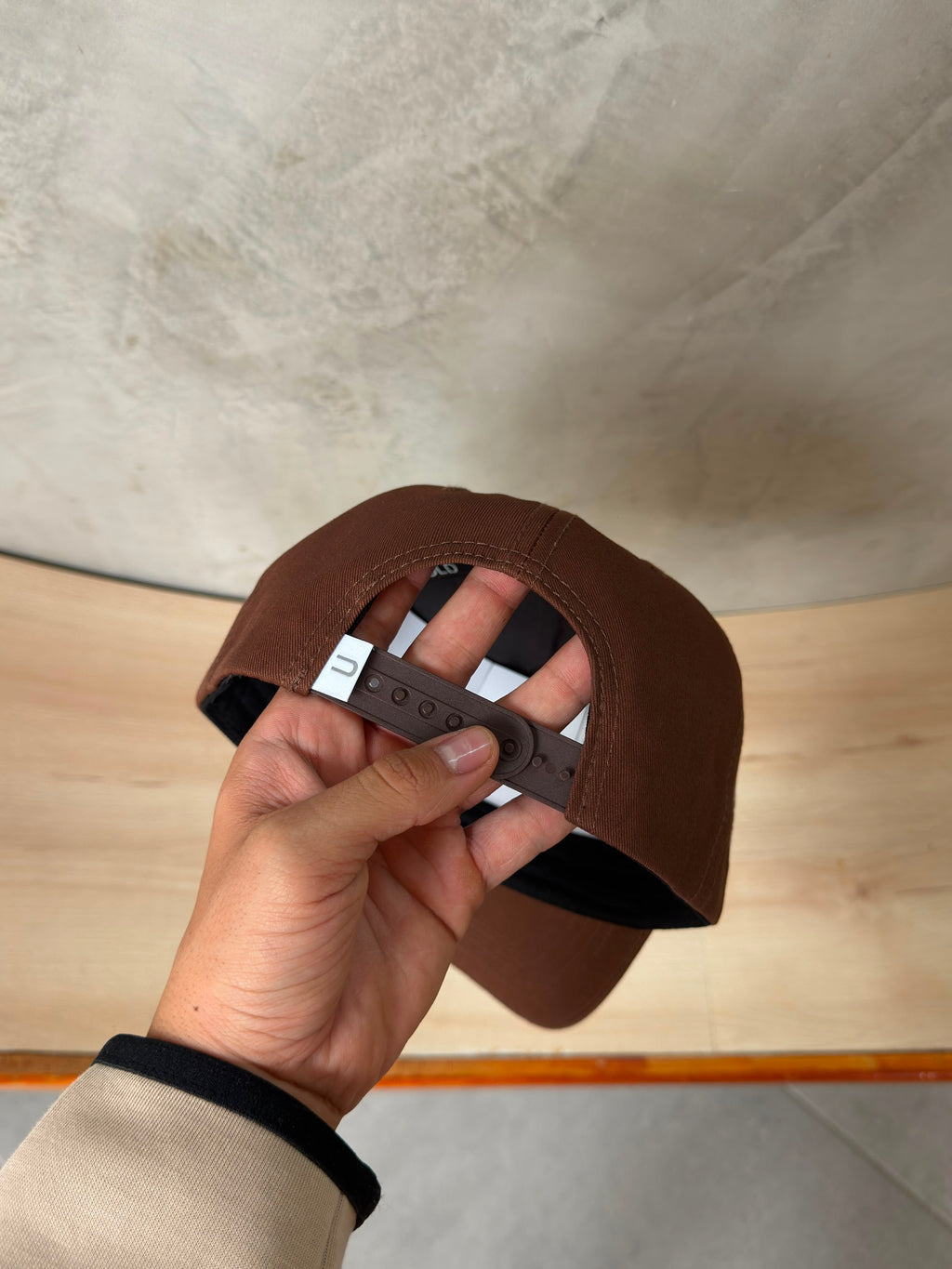 GORRA UNDERGOLD CAFE ANGELES