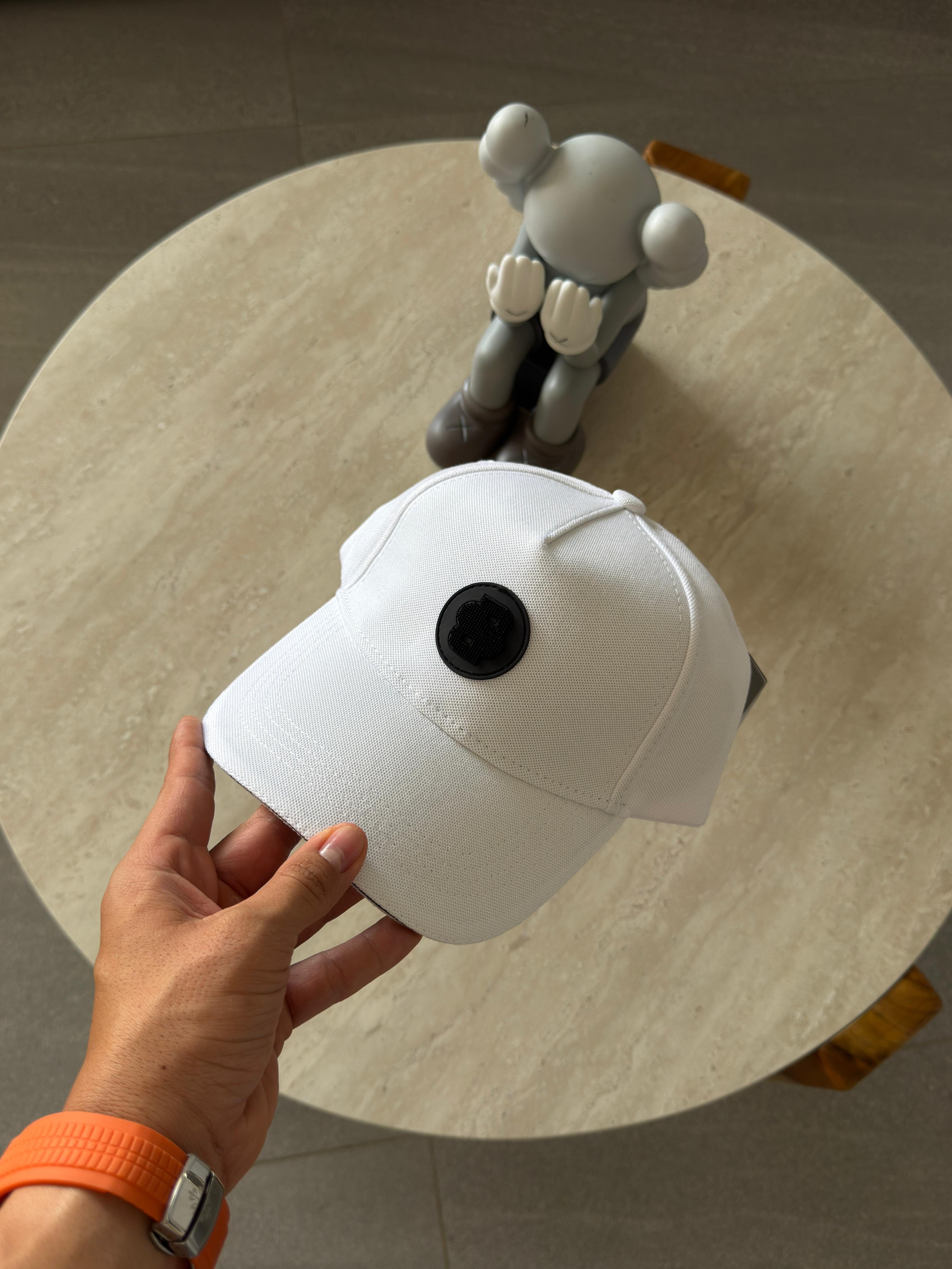 GORRA HUGO-BOSS BLANCA