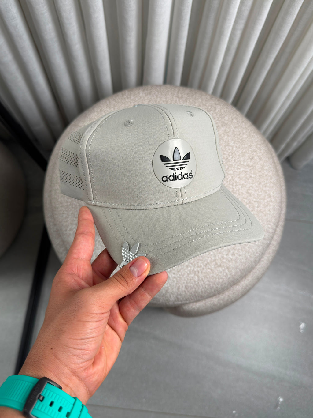 ADIDAS PERFORMANCE LOGO ORIGINALS