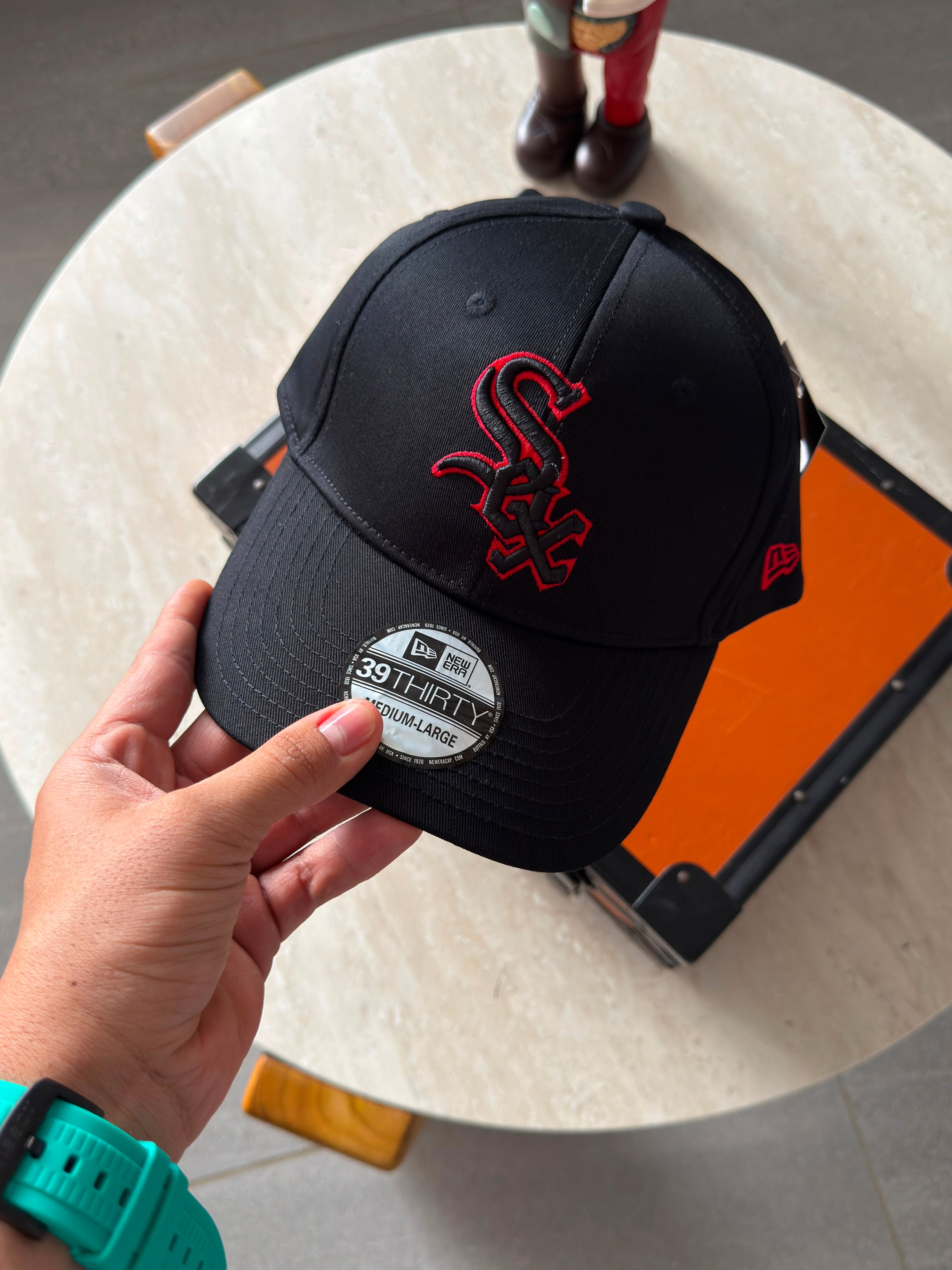 NEW ERA-SOX BORDE ROJO