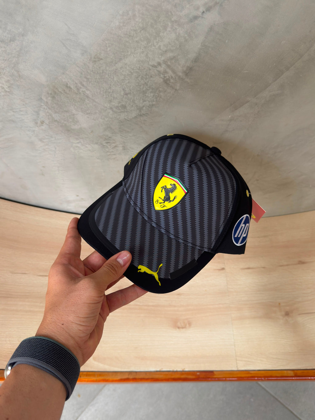 PUMA SCUDERIA FERRARI CARBON EDITION