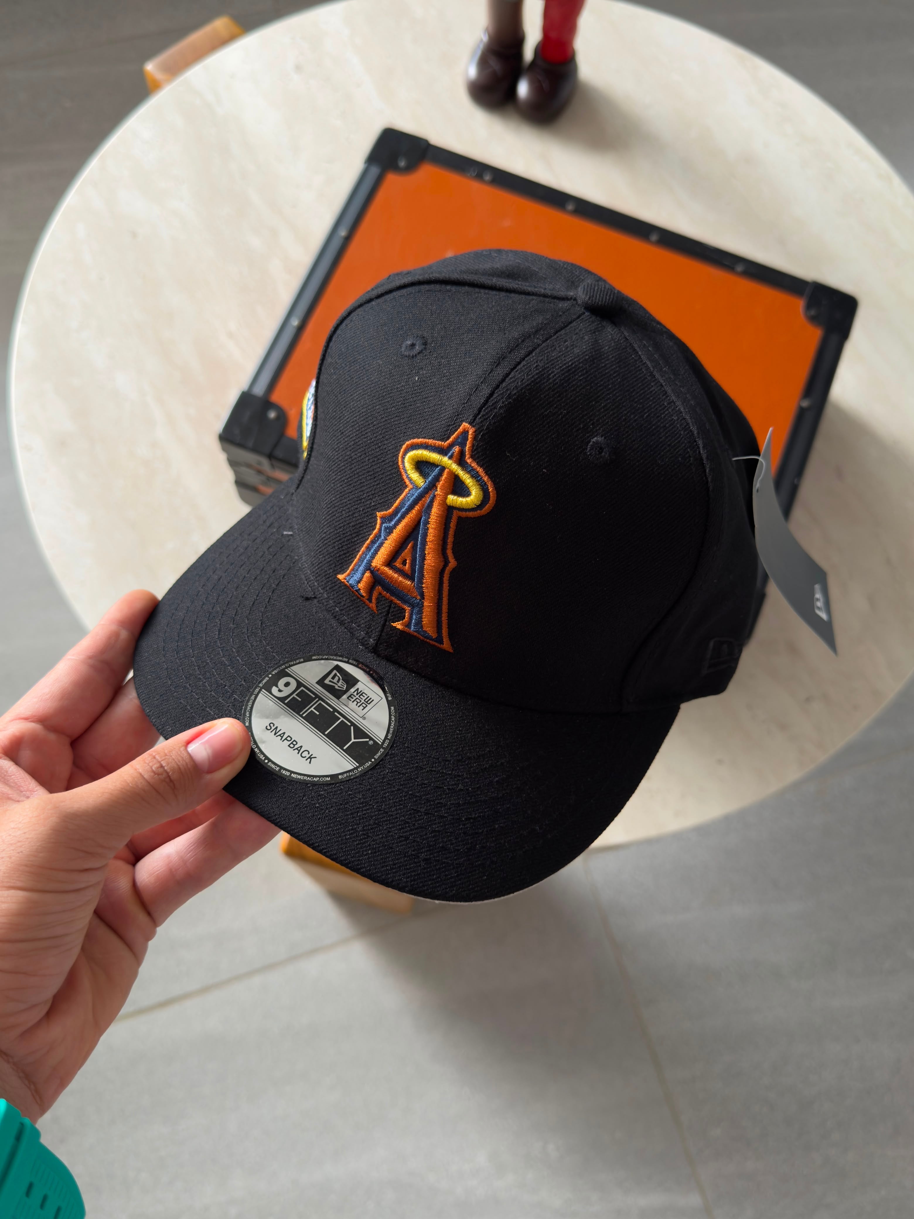 NEW ERA-NEGRA