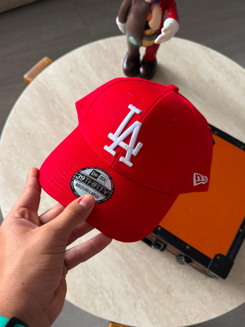 NEW ERA-LA ROJA