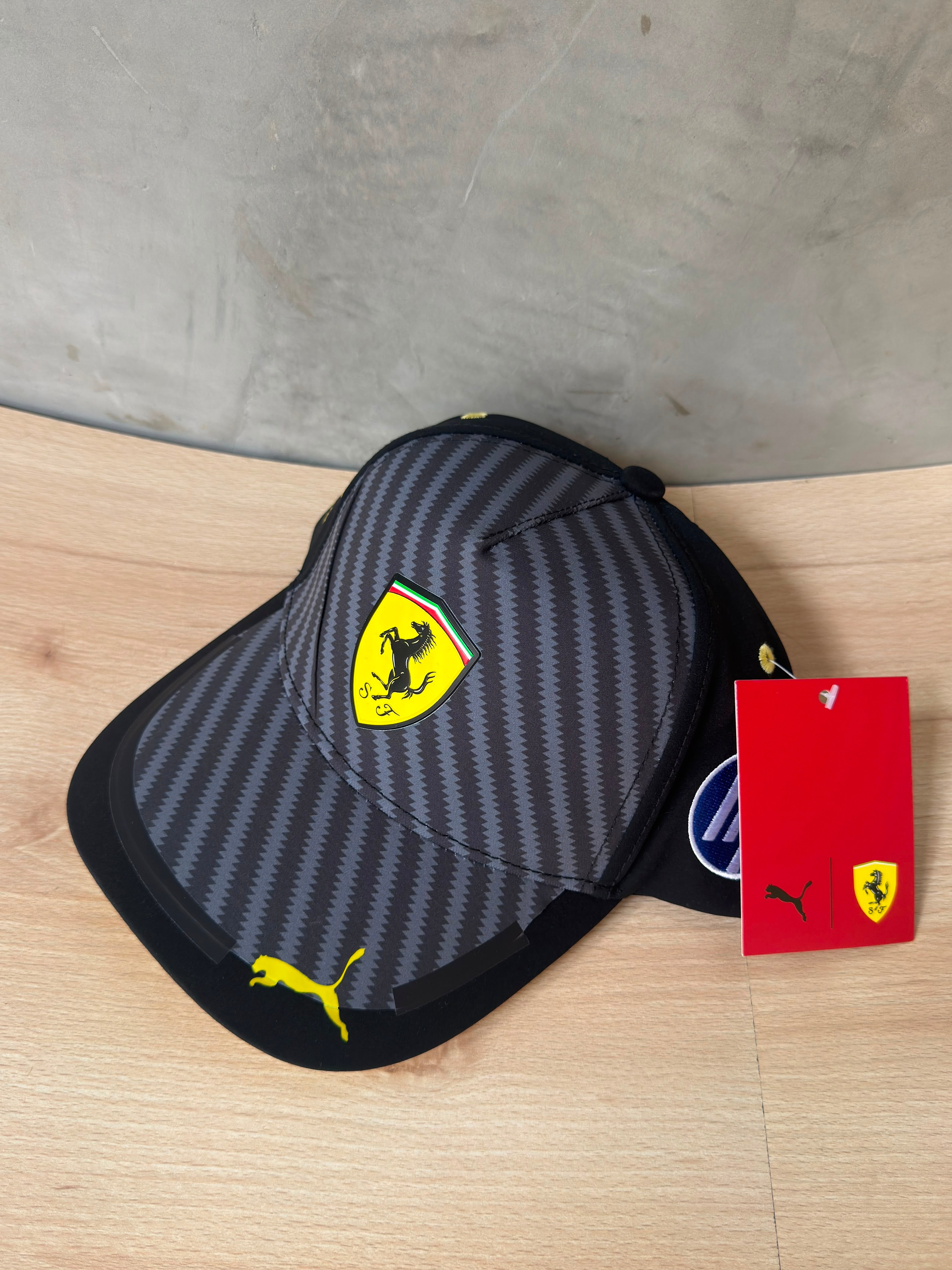 PUMA SCUDERIA FERRARI CARBON EDITION