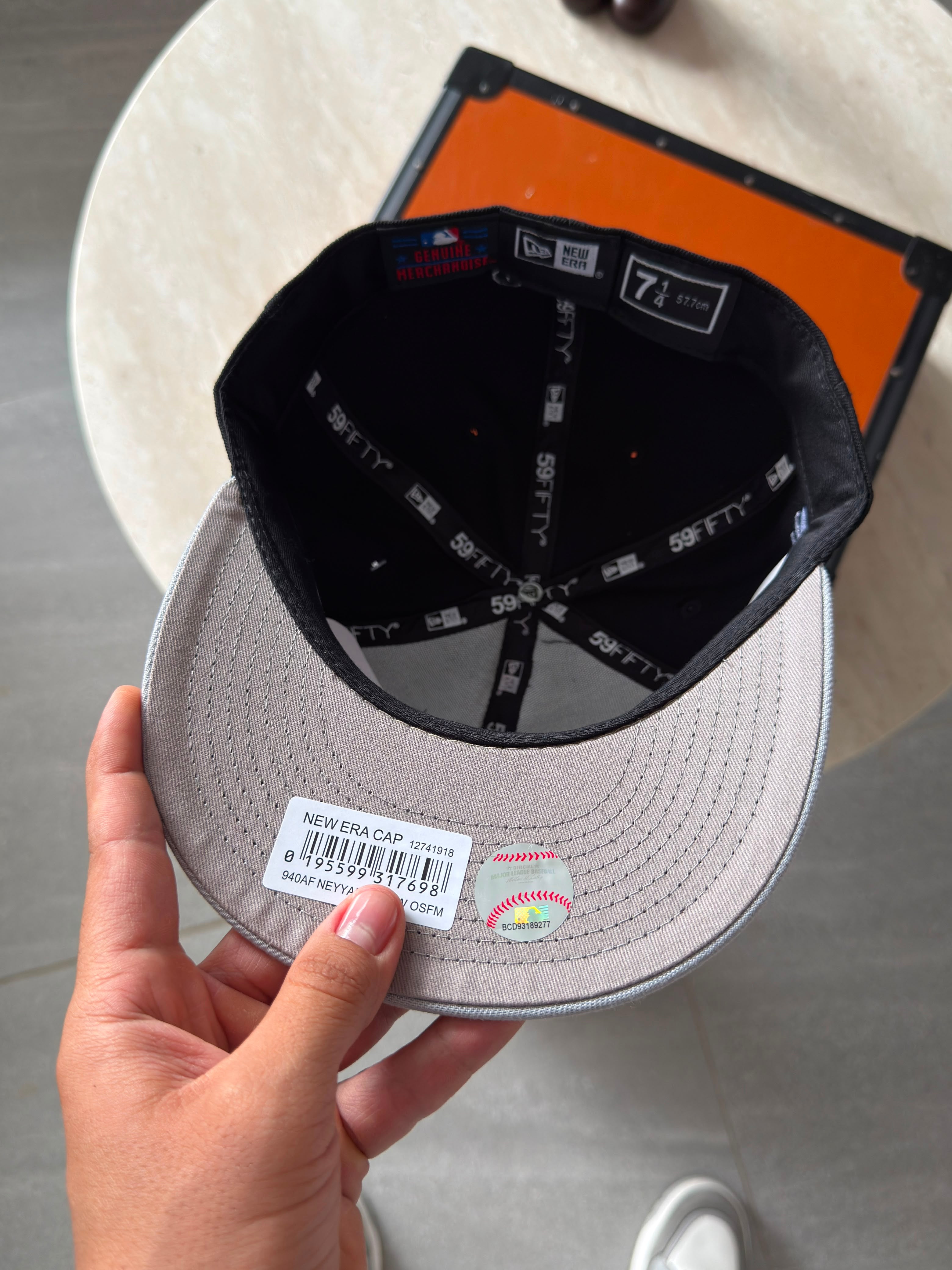 NEW ERA 59FIFTY NEGRA
