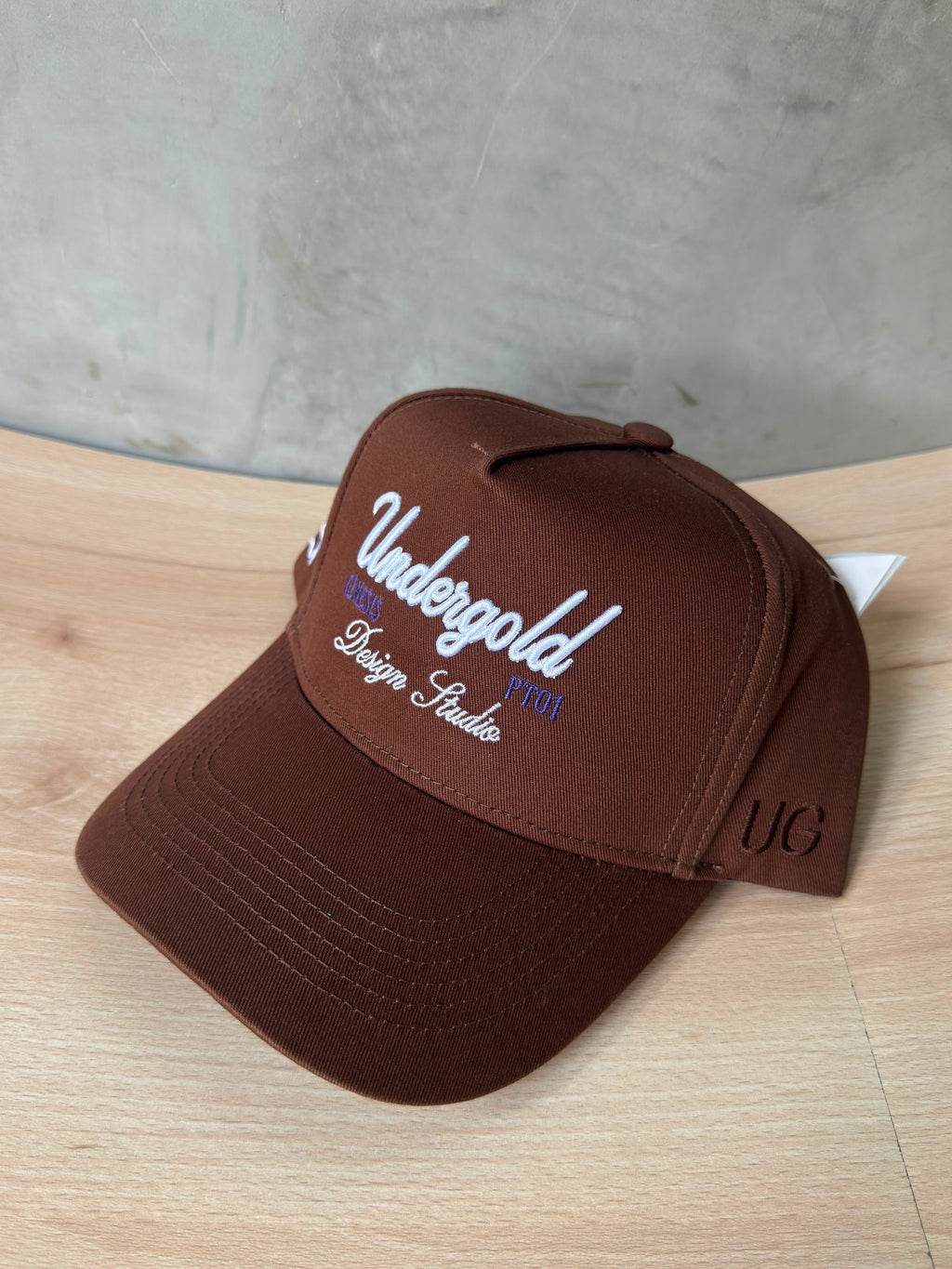 GORRA UNDERGOLD CAFE ANGELES