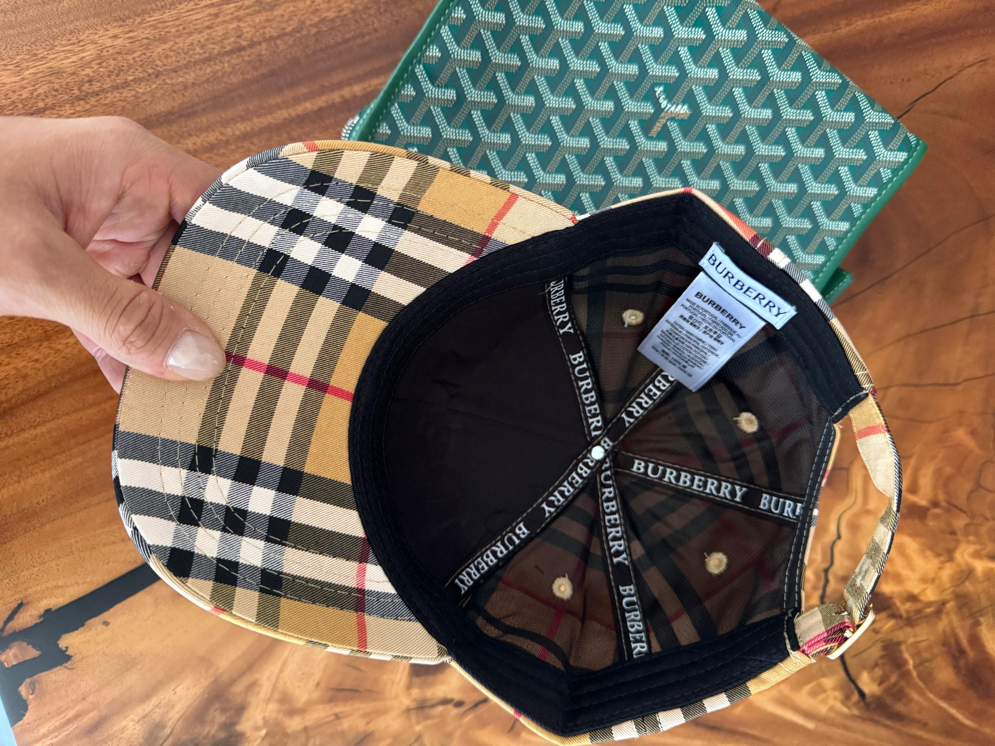 Gorra Burberry