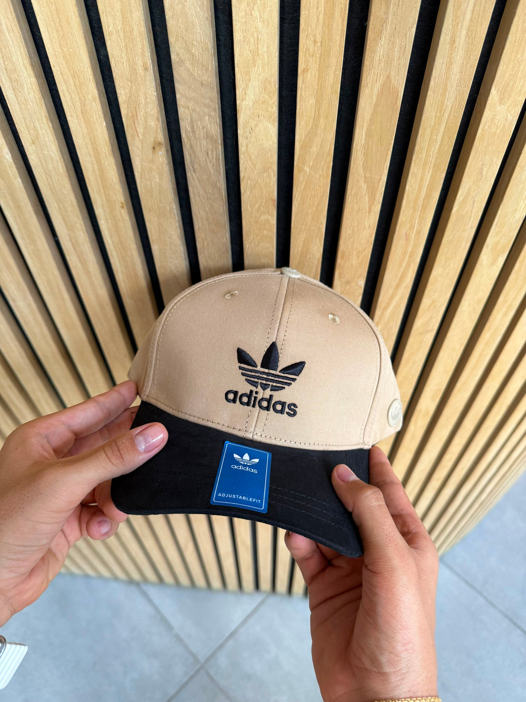 ADIDAS ORIGINALS CLASSIC EDITION