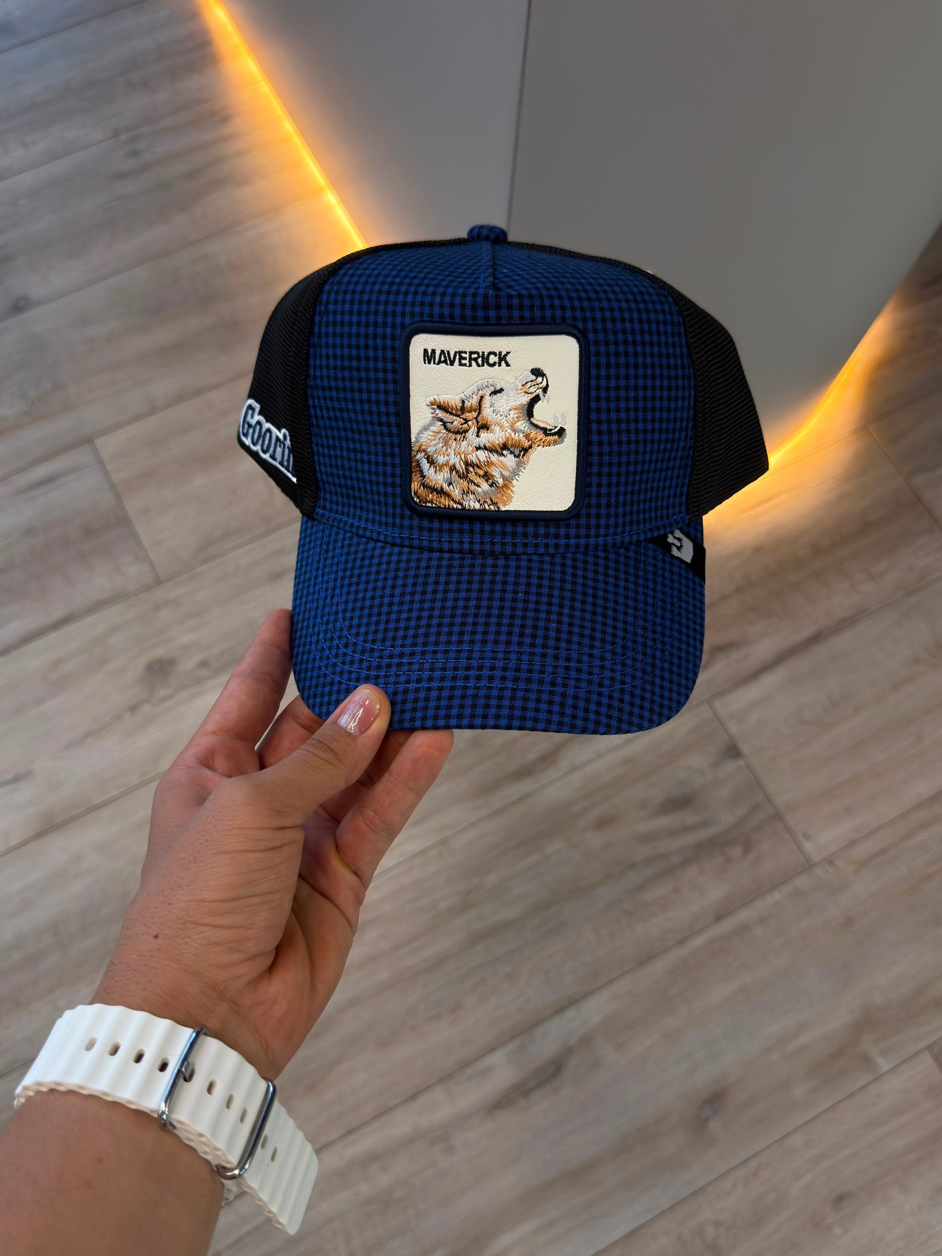 EDICIÓN MAVERICK WOLF