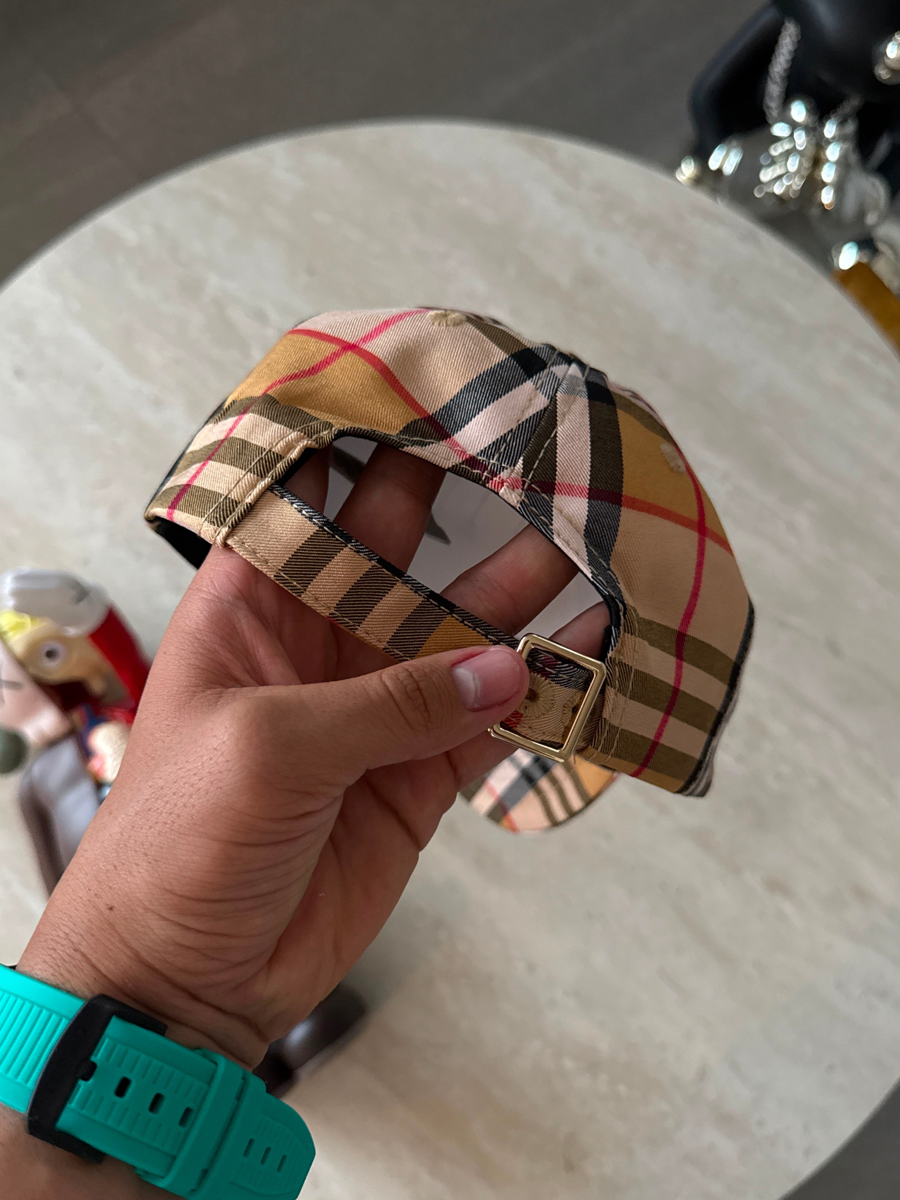 BURBERRY CLASSIC CHECK