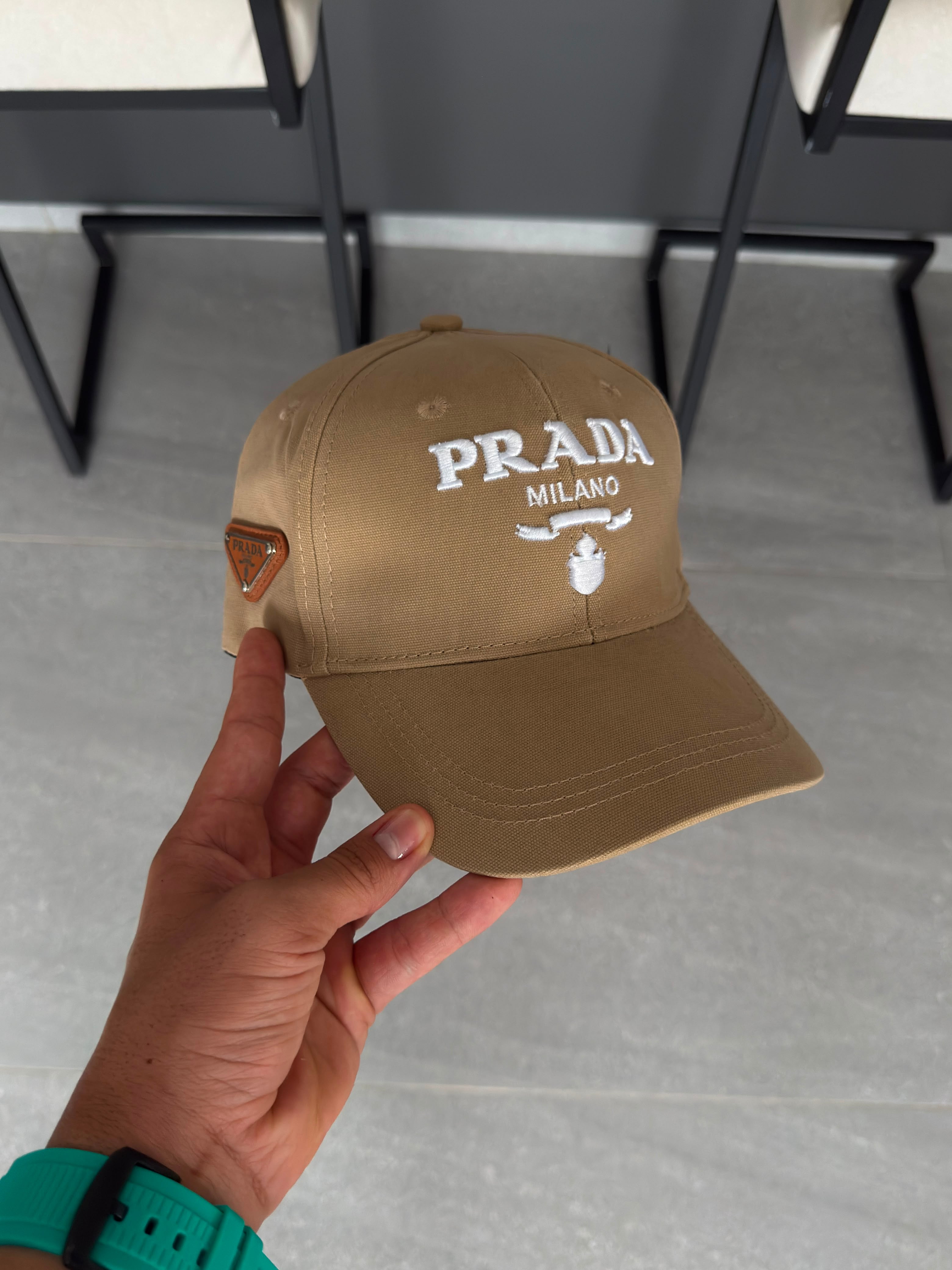 EDICIÓN ESPECIAL PRADA BEICH