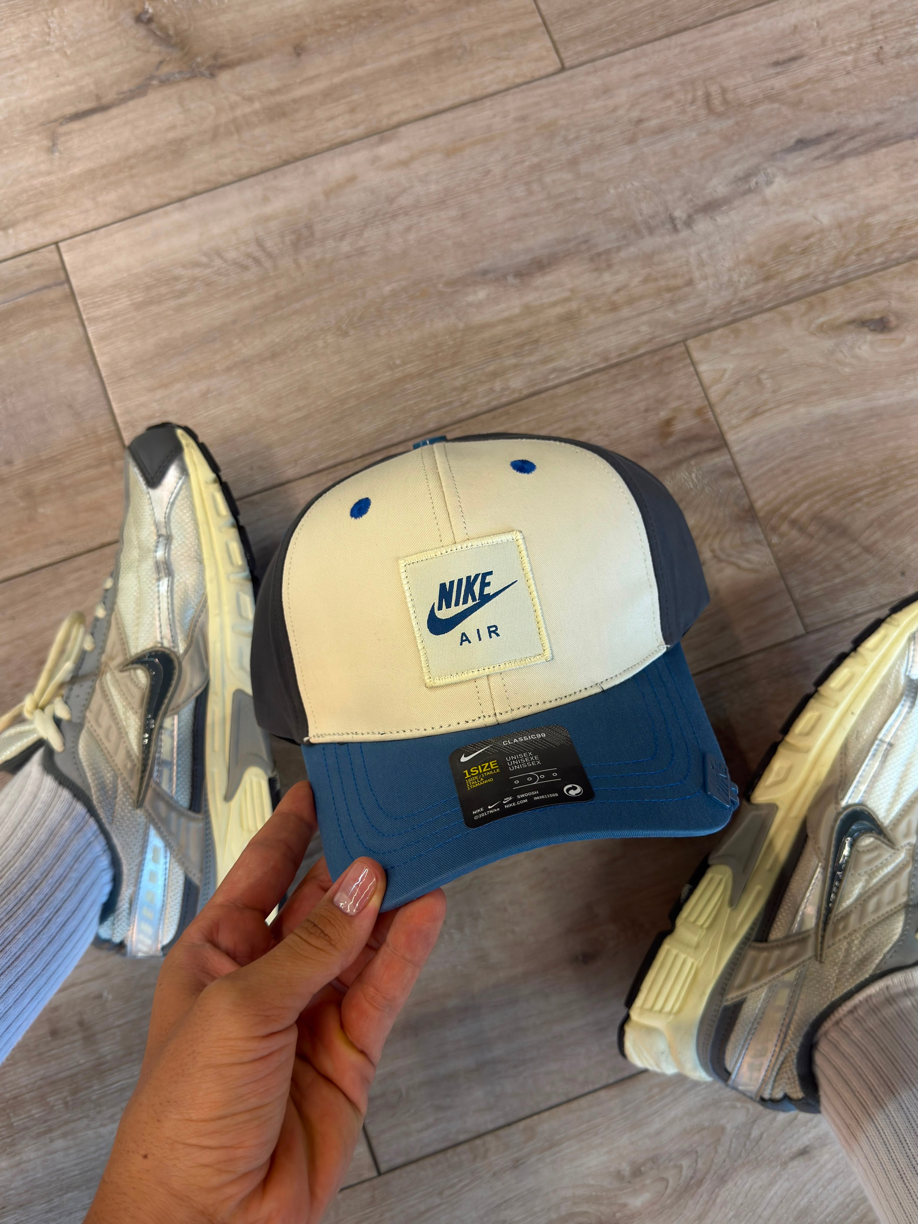NIKE AIR BLUE MOTION