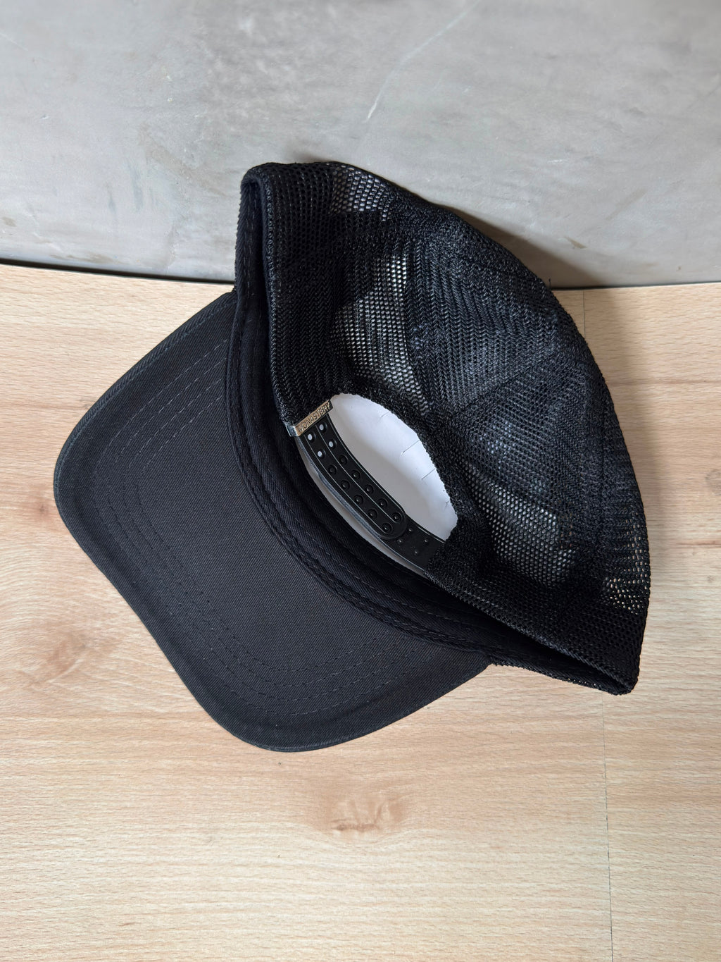 MONASTERY ECLIPSE BLACK