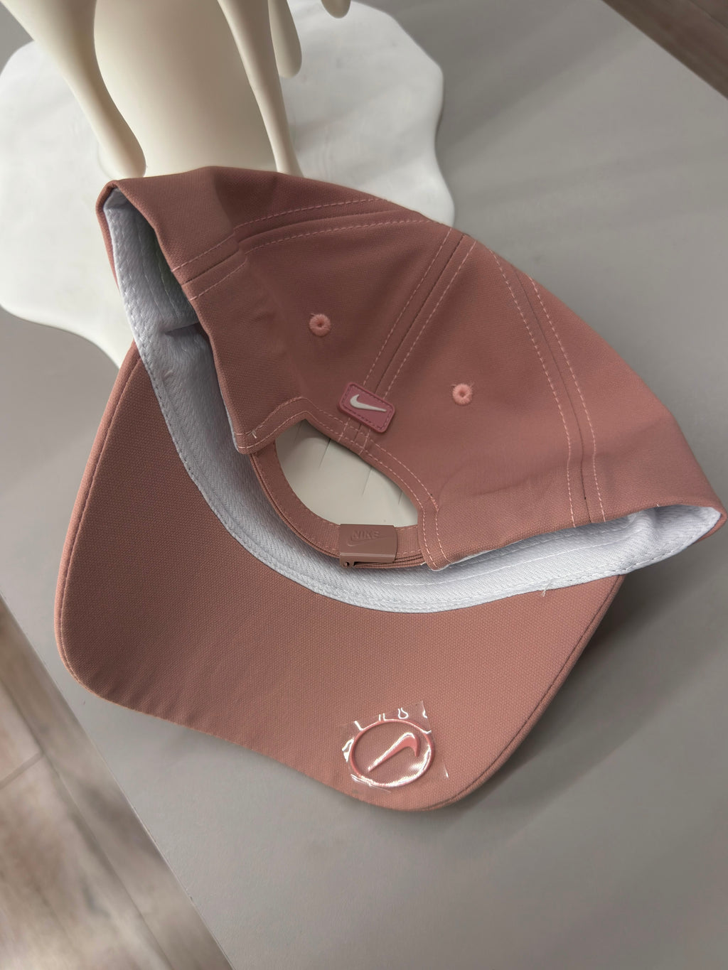 NIKE ESSENTIAL PINK
