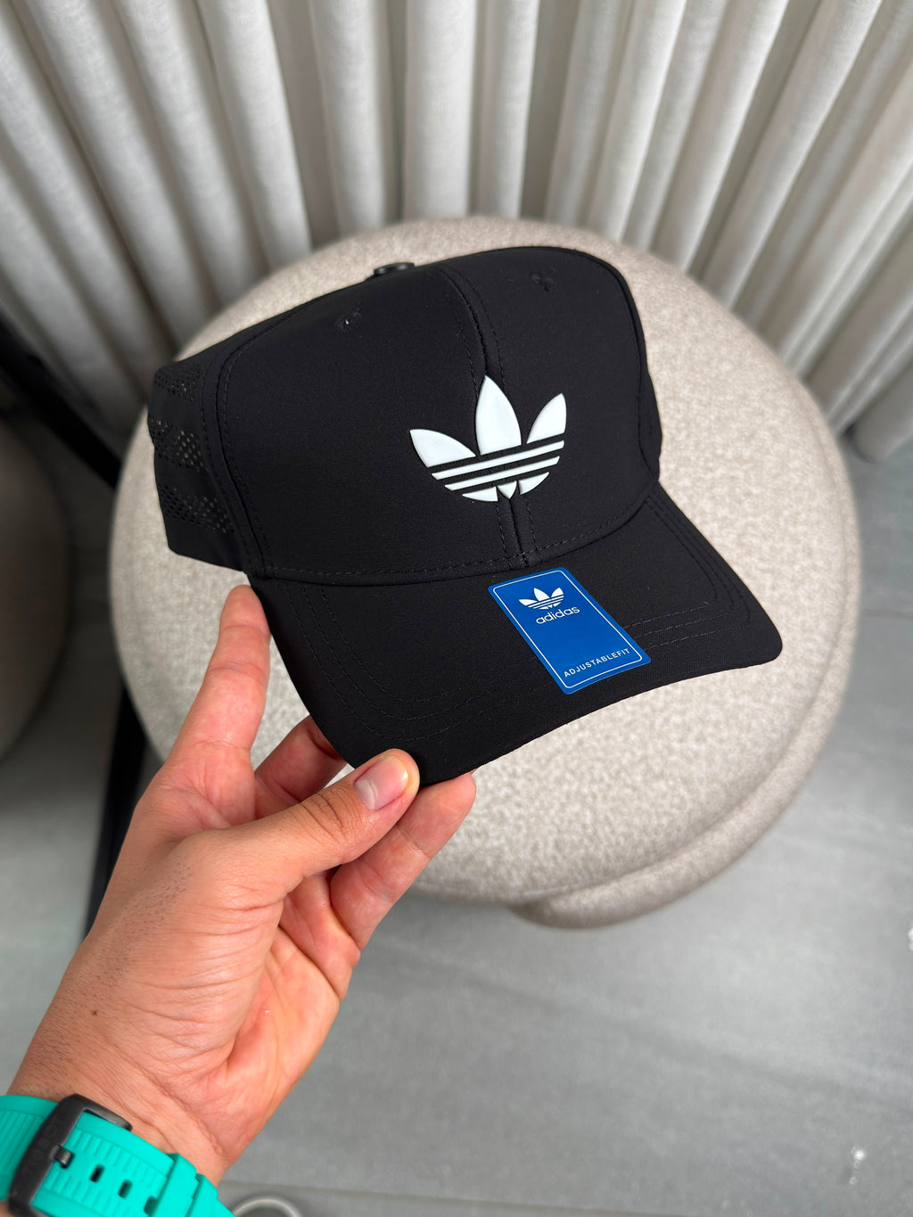 ADIDAS ORIGINALS BLACK ICON