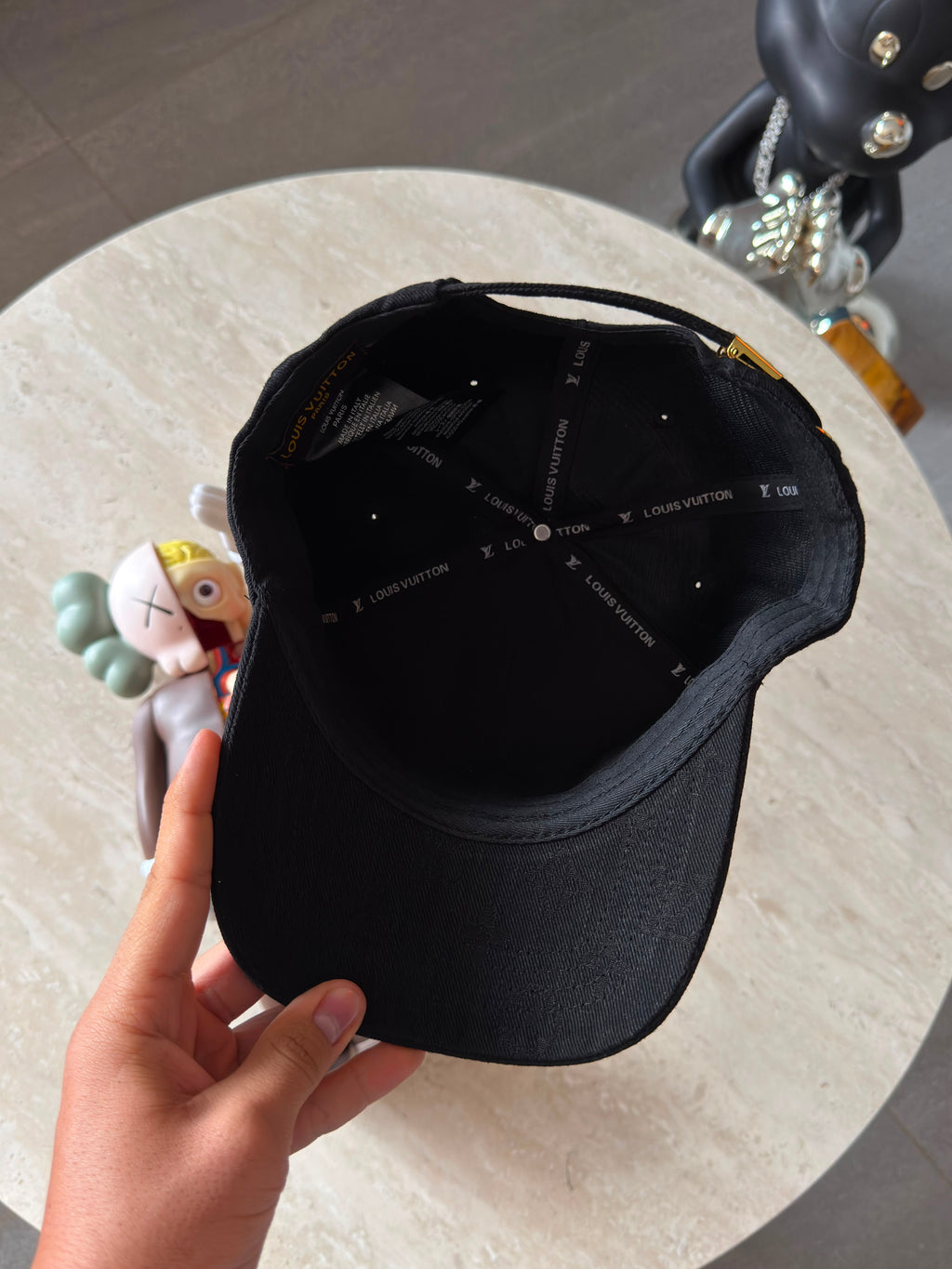 LOUIS VUITTON DISEÑADOR