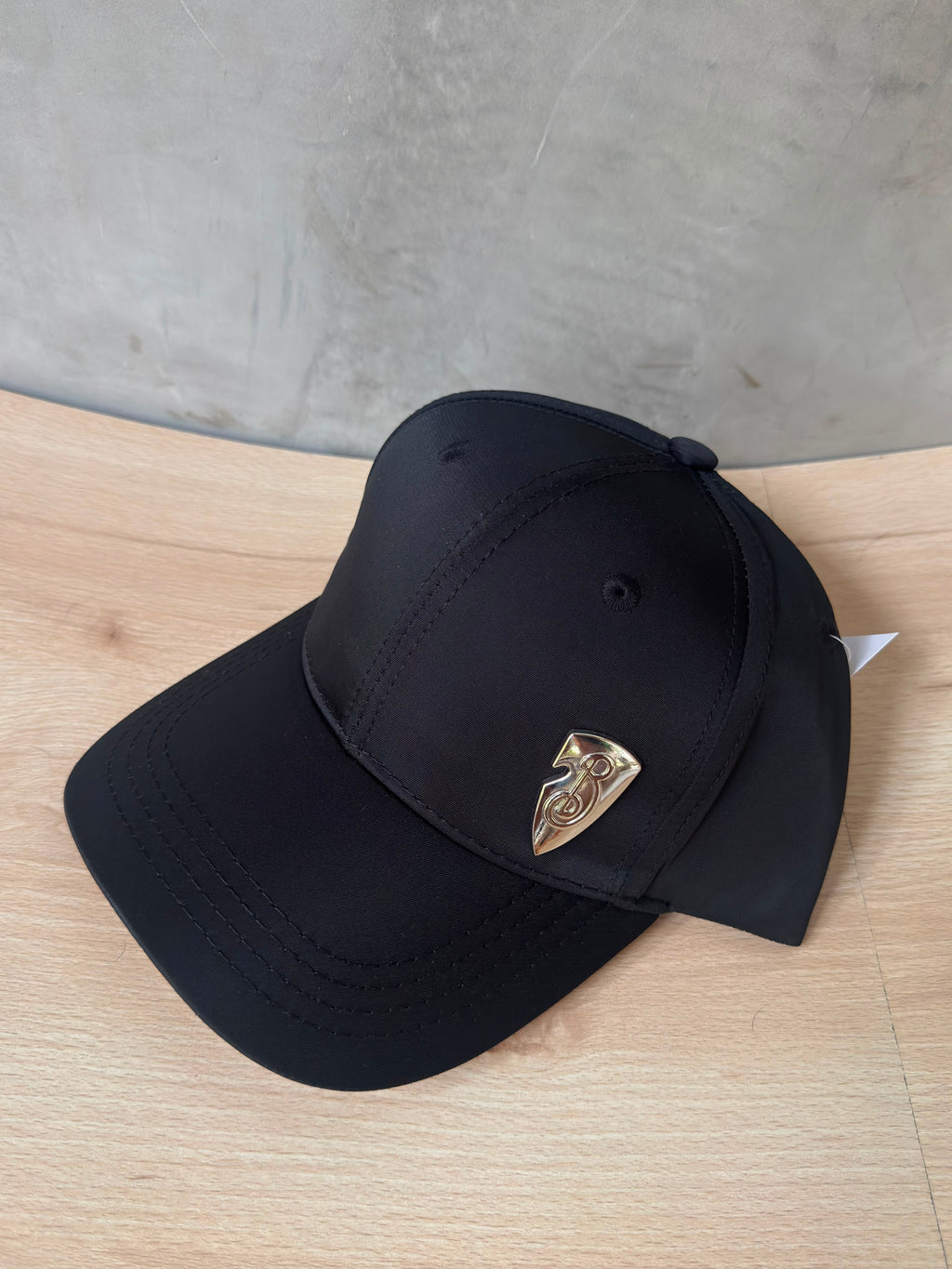 BURBERRY BLACK CLASSIC
