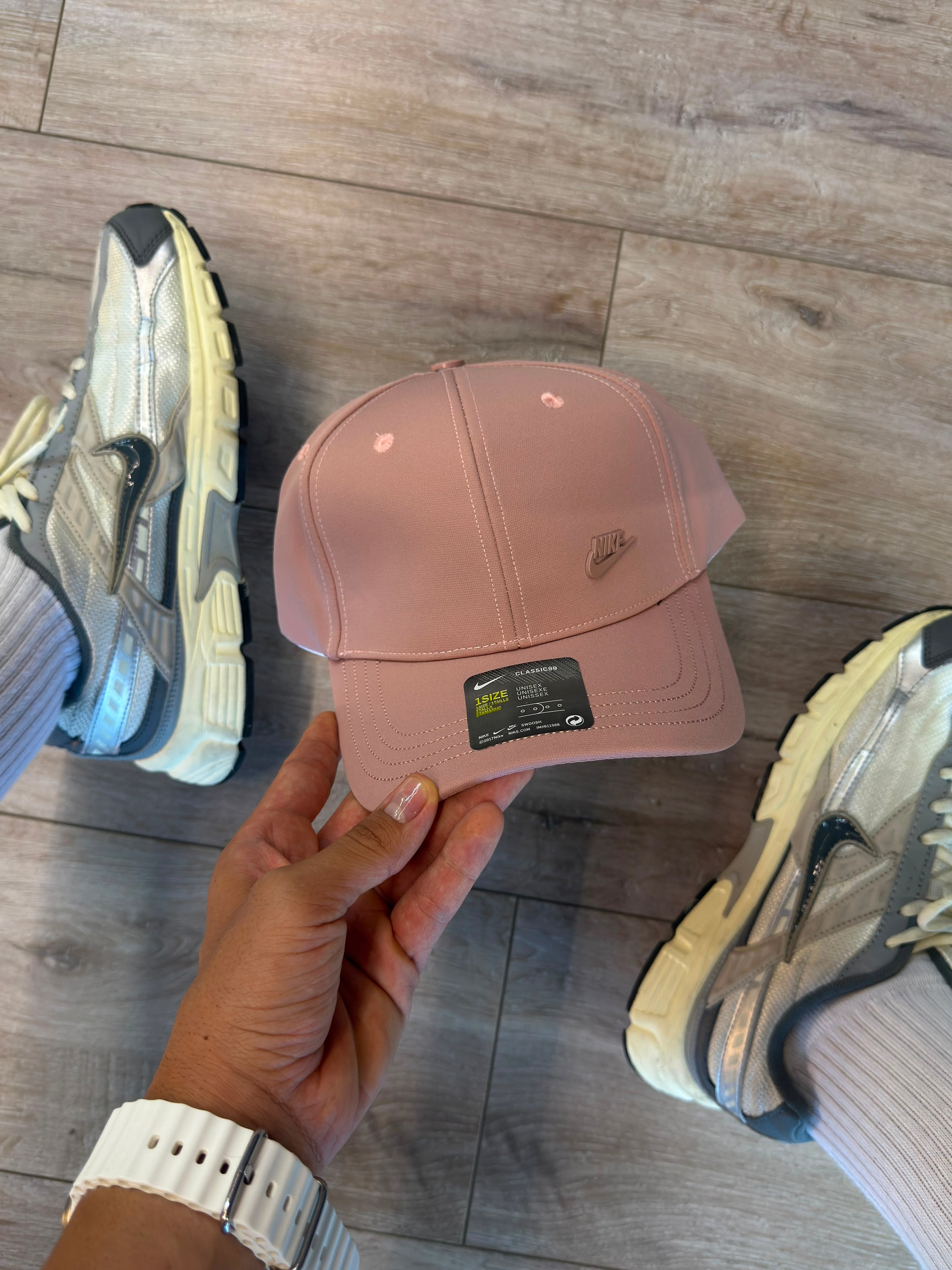 NIKE ESSENTIAL PINK