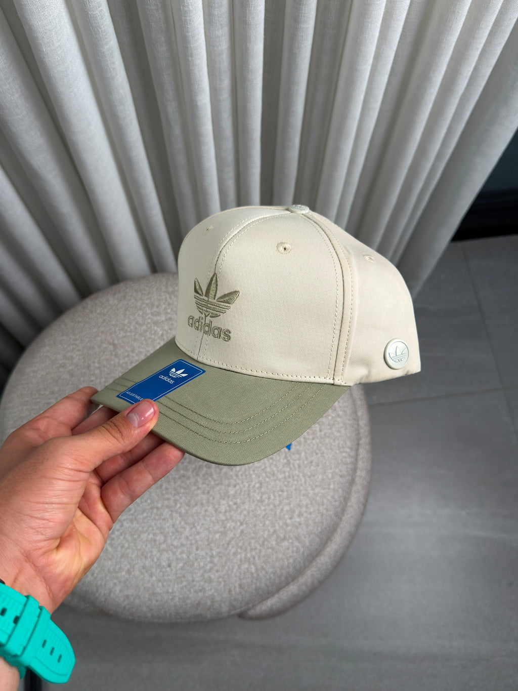 ADIDAS-BLANCA Y VERDE CLASICA