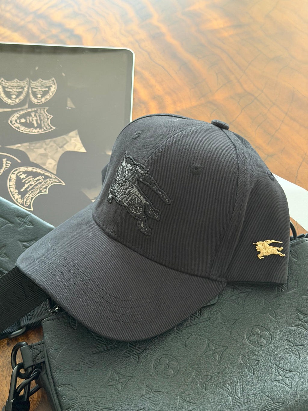 Gorra Burberry - Negra