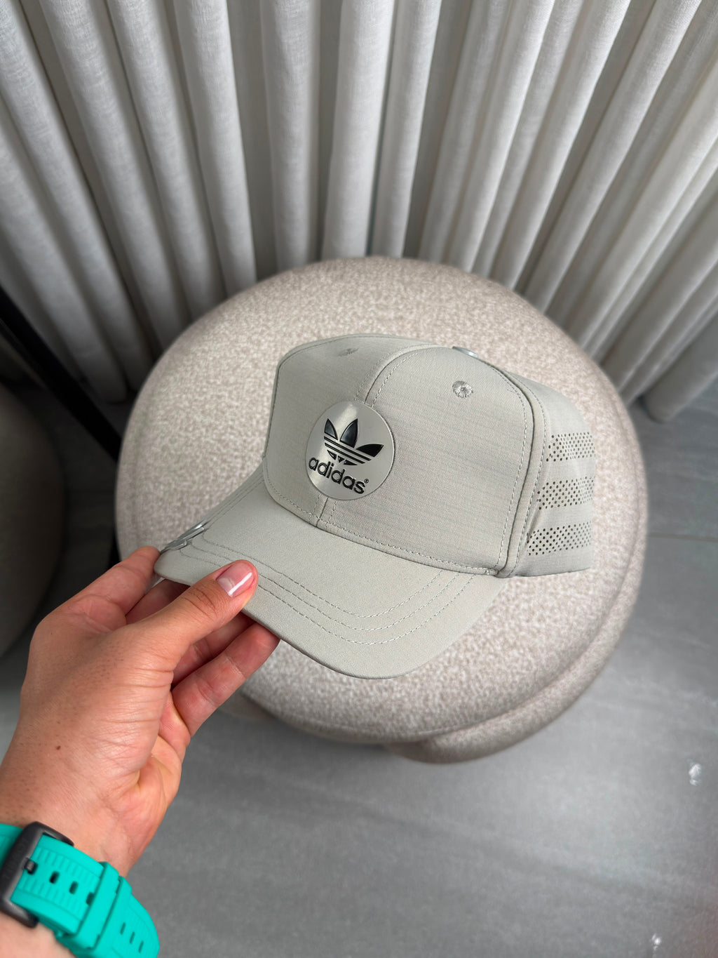 ADIDAS PERFORMANCE LOGO ORIGINALS