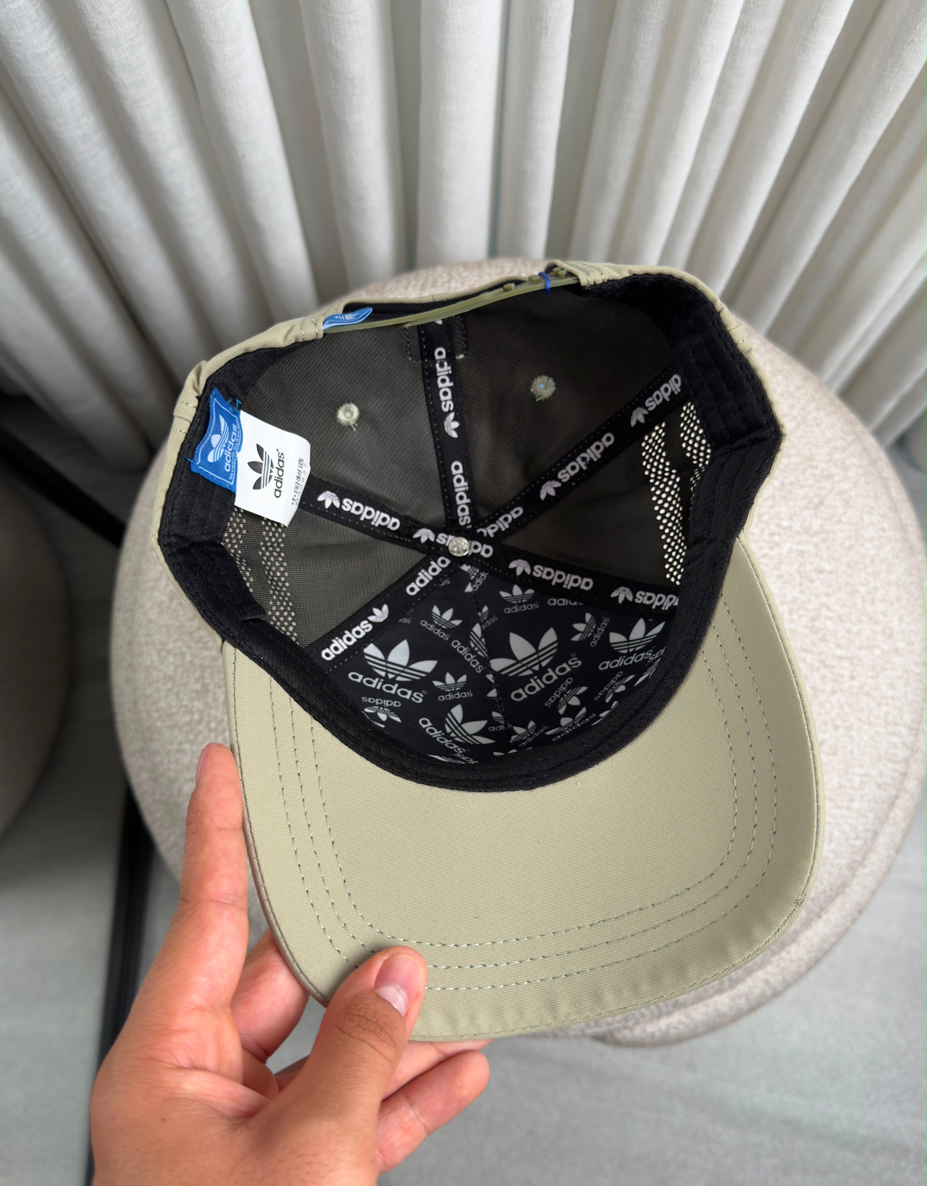 ADIDAS VERDE AÉREO LOGO ORIGINALS