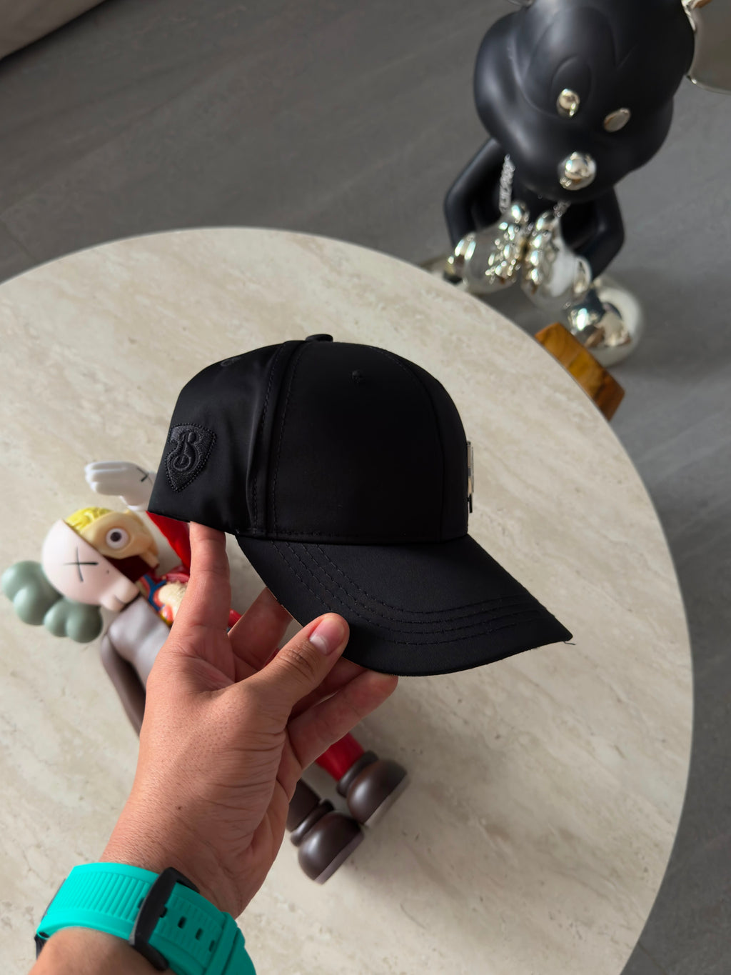 BURBERRY BLACK CLASSIC