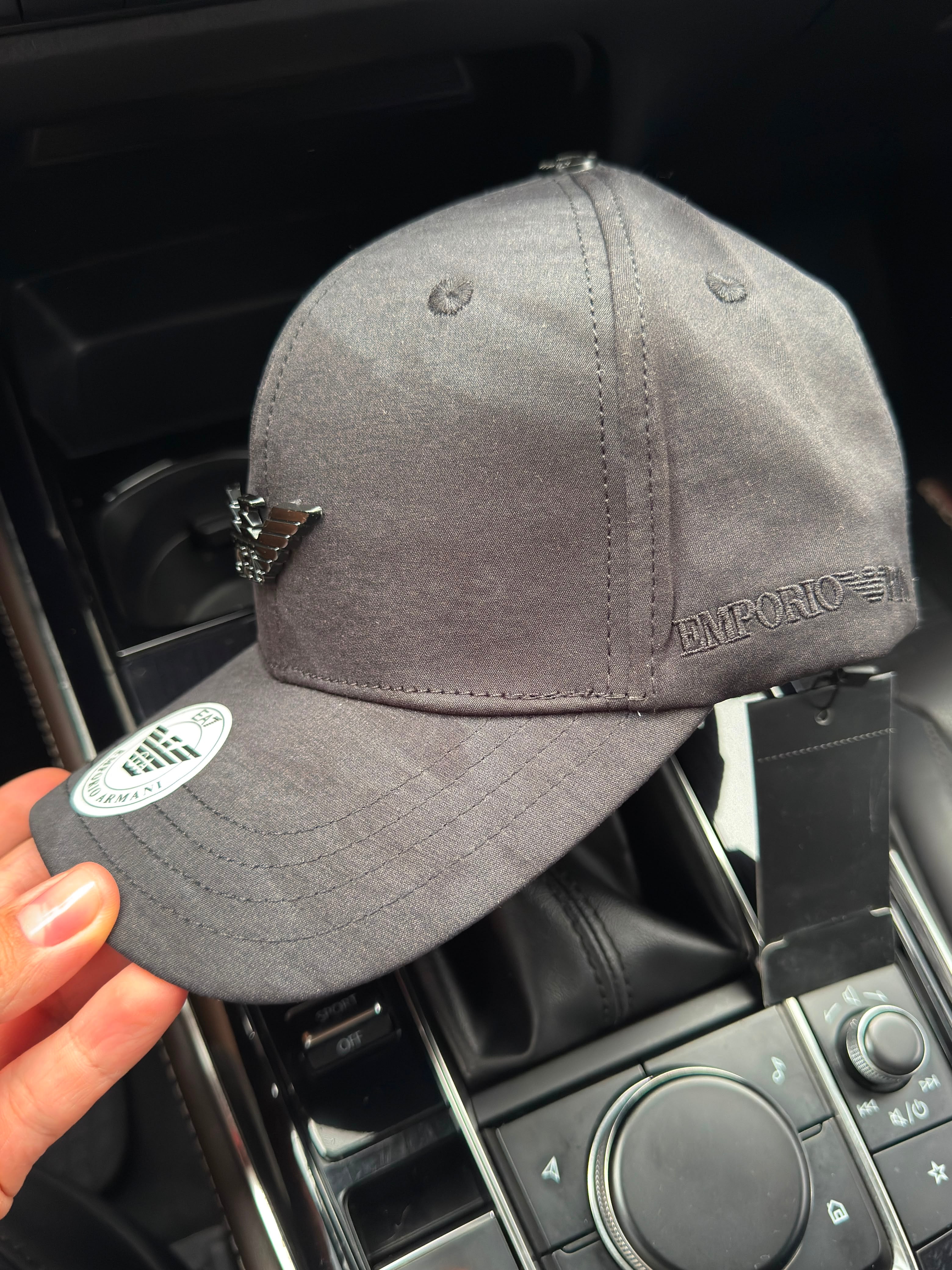 EMPORIO ARMANI NEGRA LOGO NEGRO