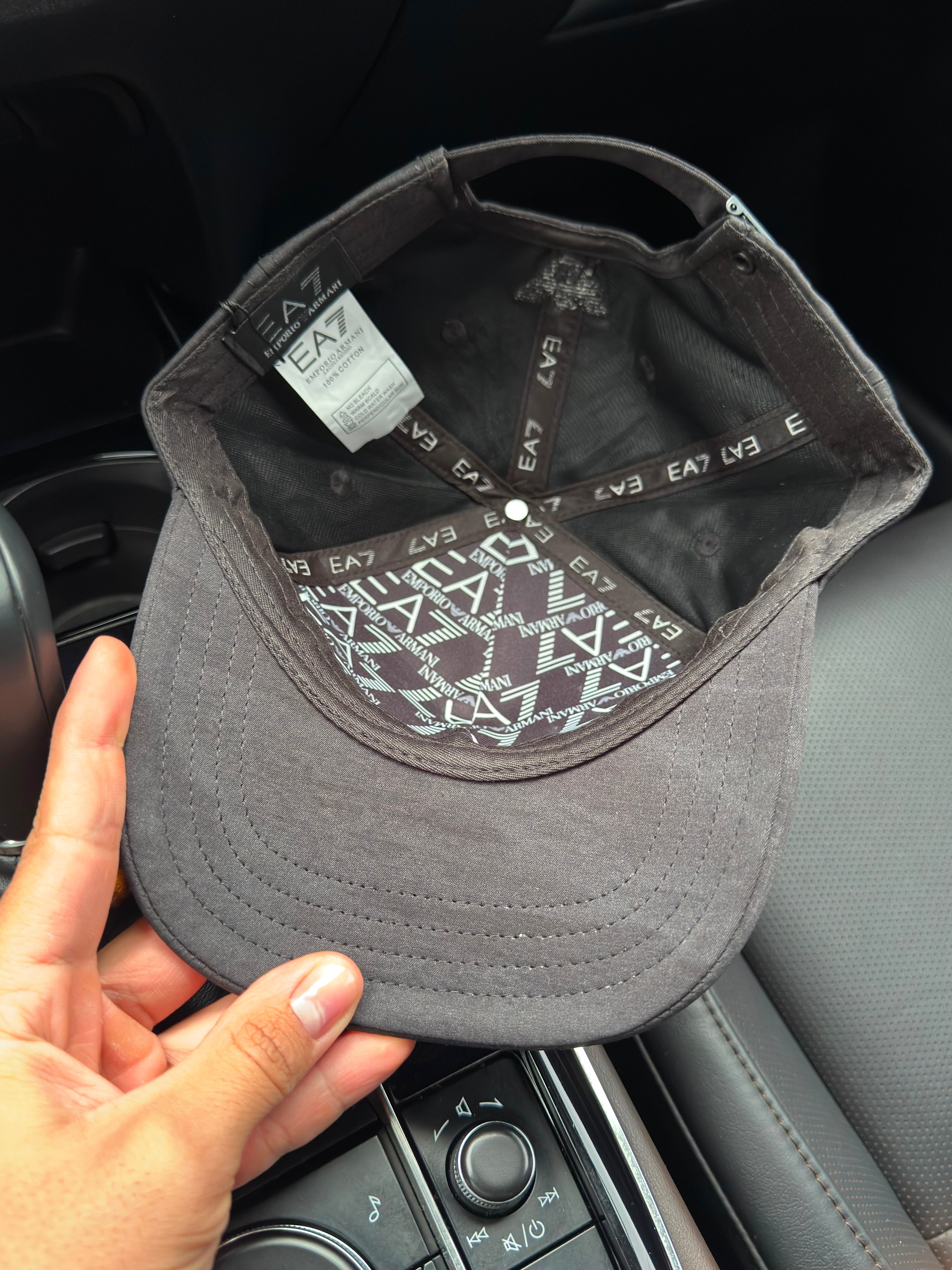 EMPORIO ARMANI NEGRA LOGO NEGRO