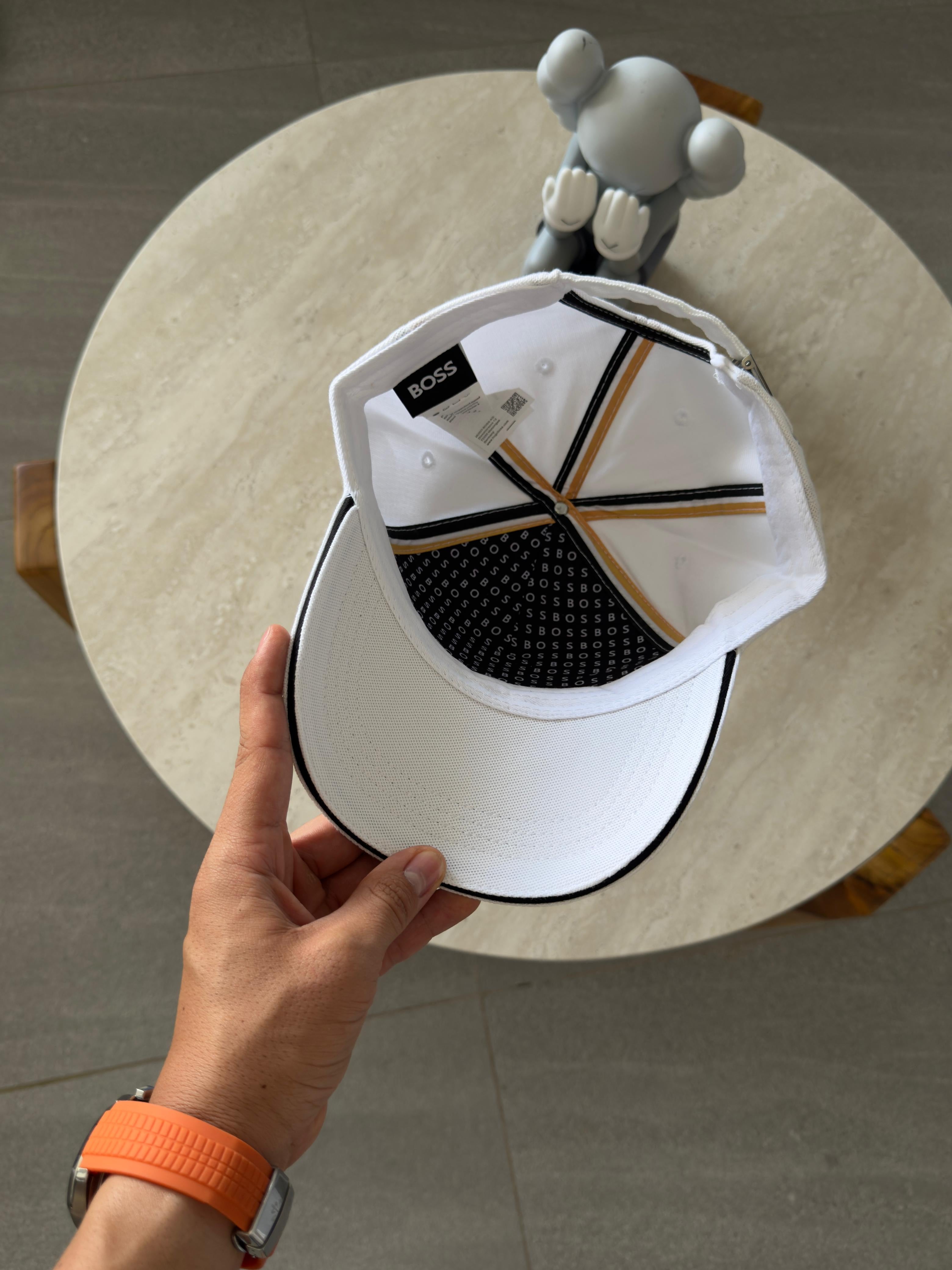 GORRA HUGO-BOSS BLANCA