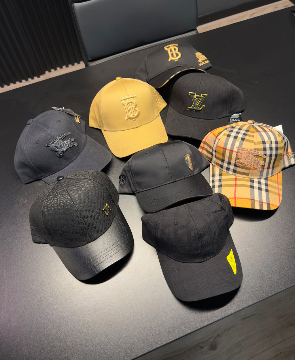 COMBO X8 BLACK & GOLD