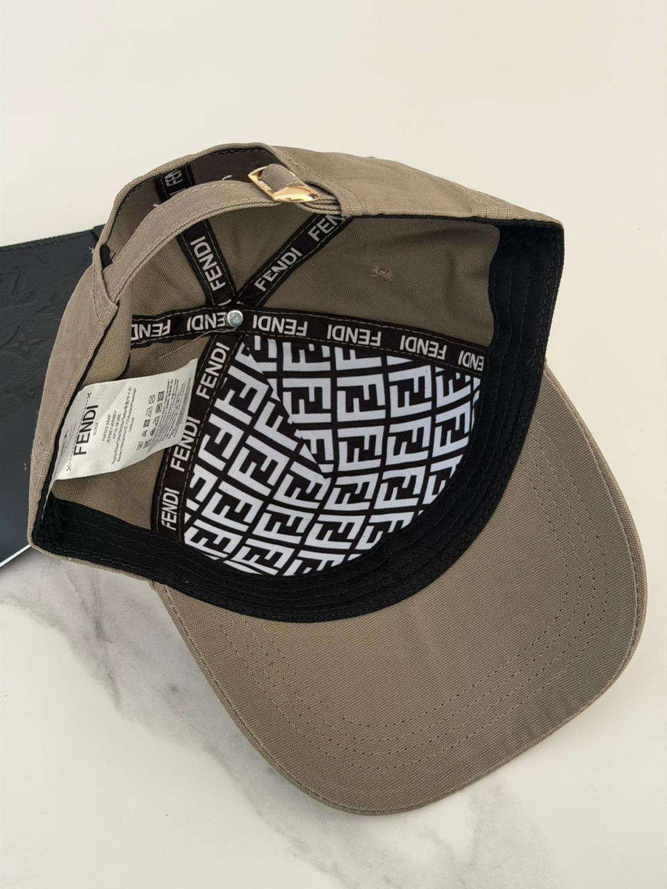 Gorra Fendi - Cafe