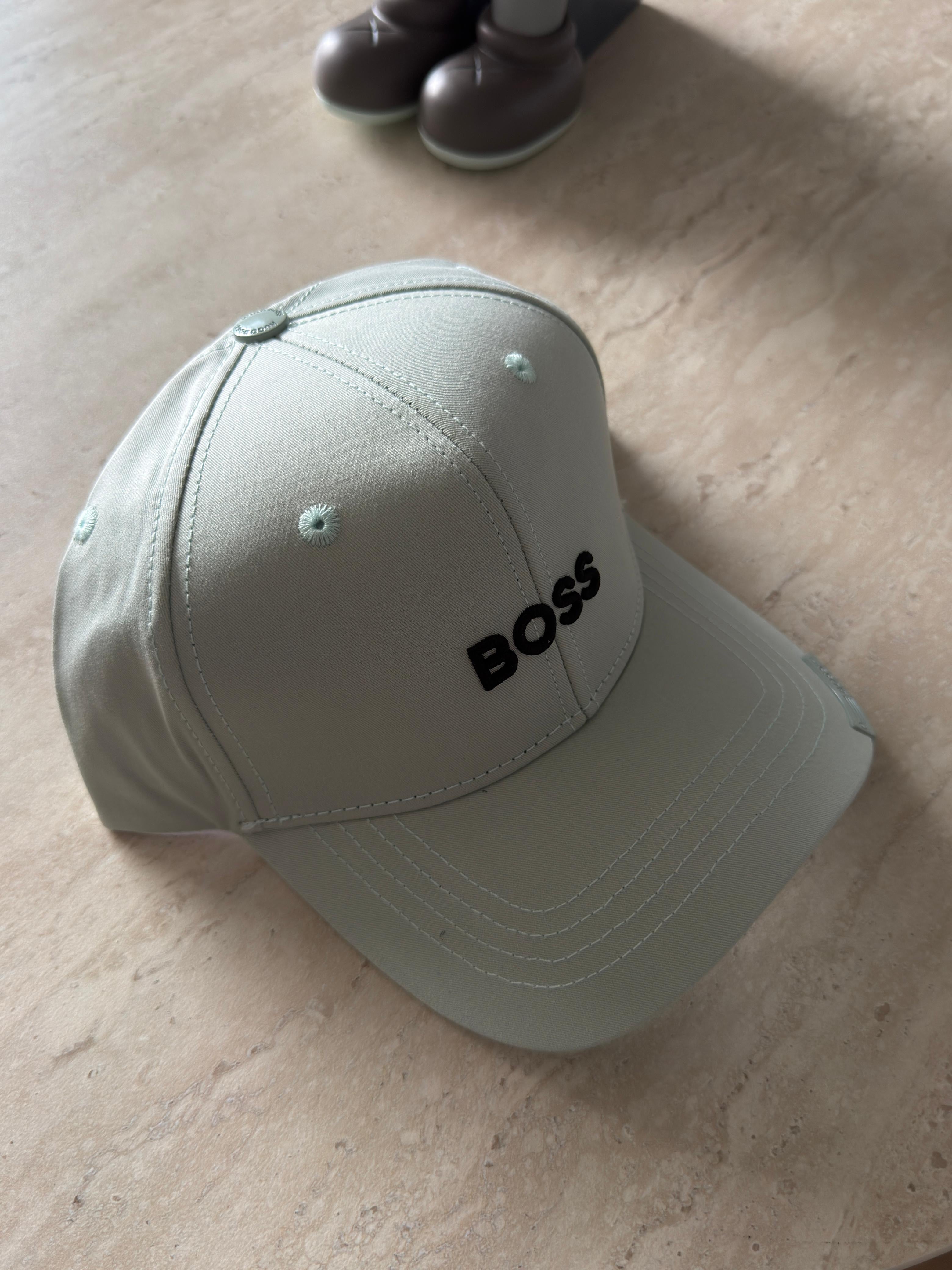HUGO BOSS AZUL CLARO
