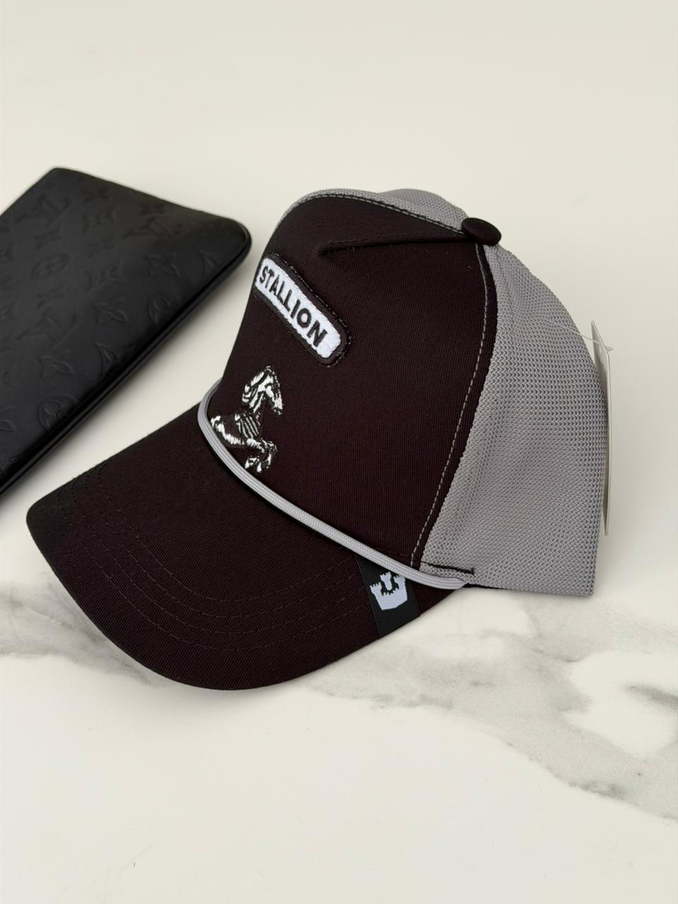 Gorra Stallion- Negra