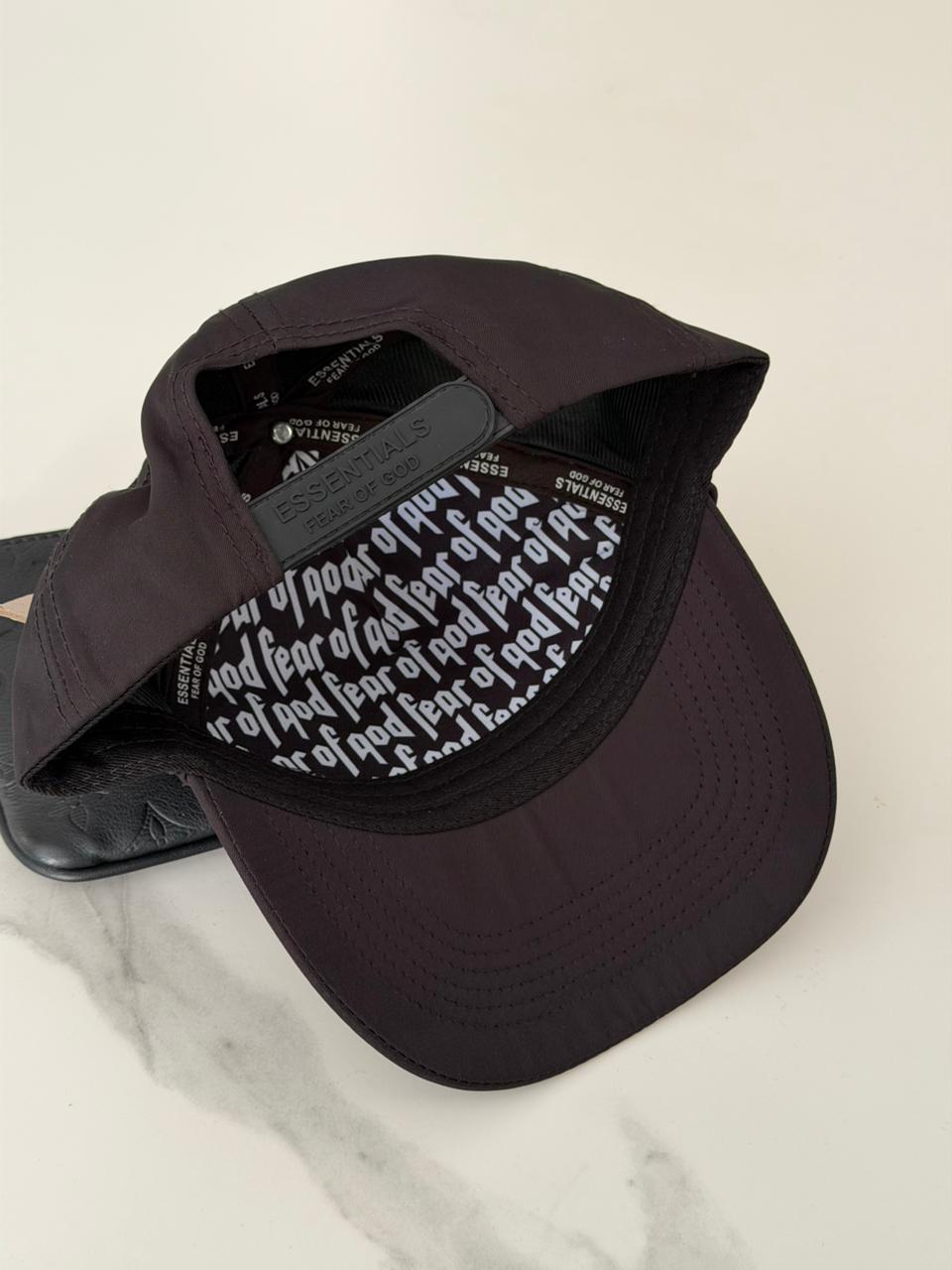 Gorra Essential - Negra