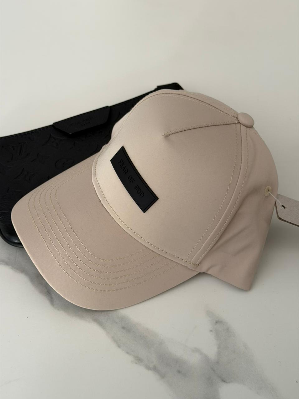 Gorra Essential - Café claro