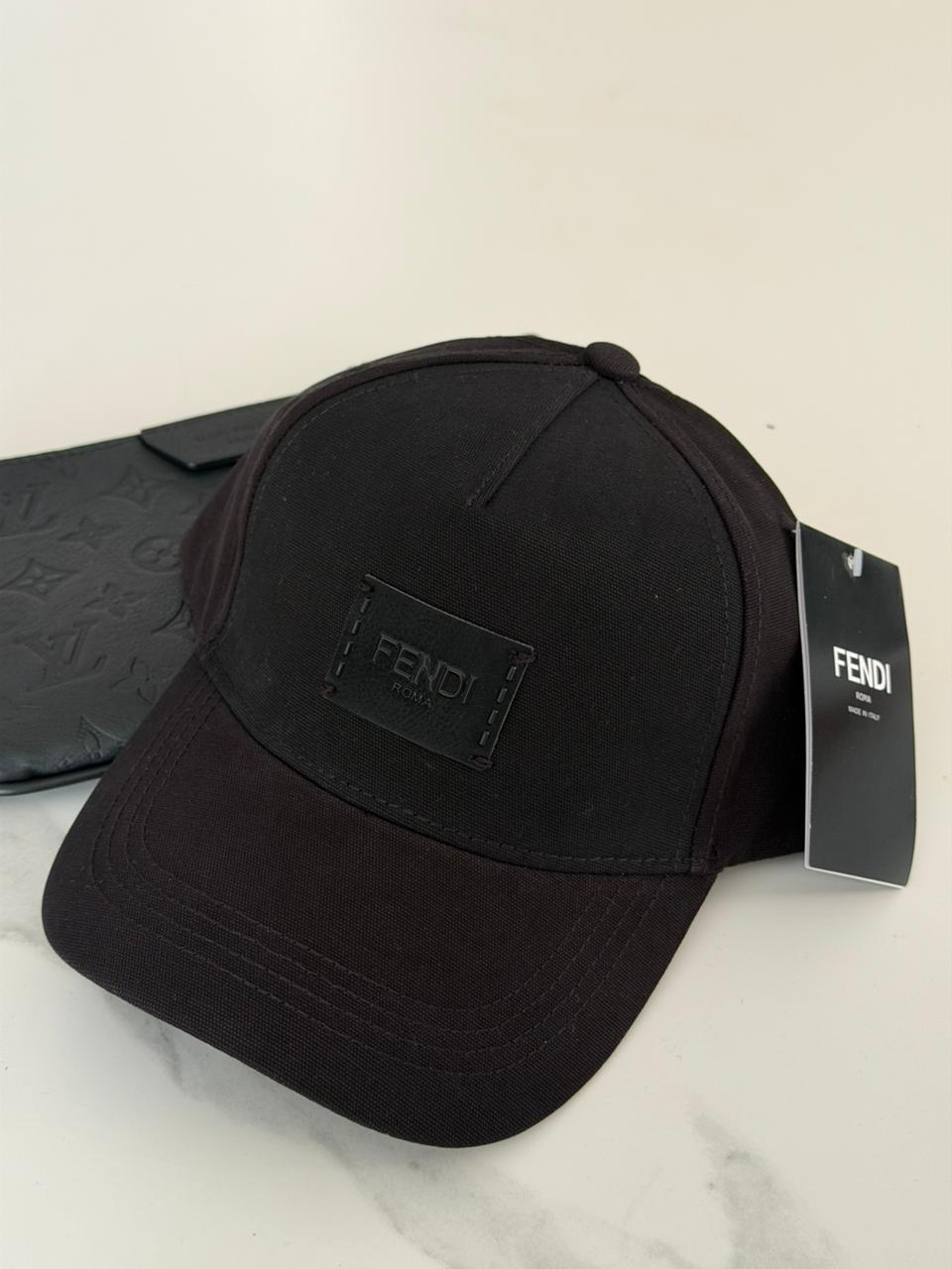Gorra Fendi - Negra
