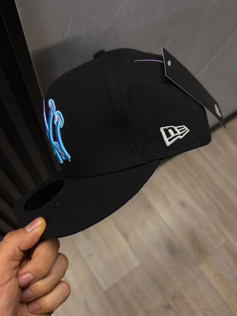 NEW ERA-BORDADA AZUL TUBULAR