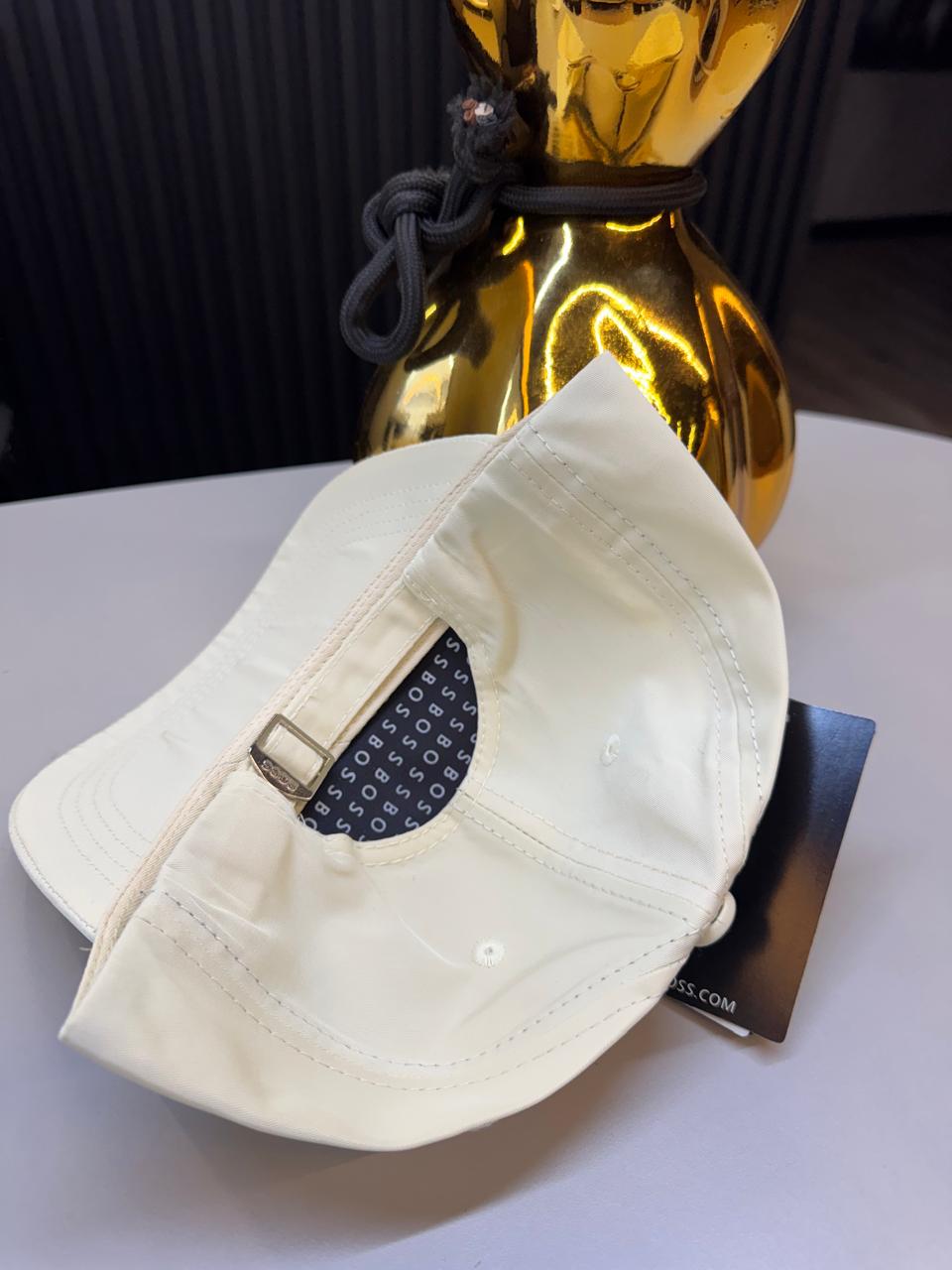 Hugo Boss Prestige Beige