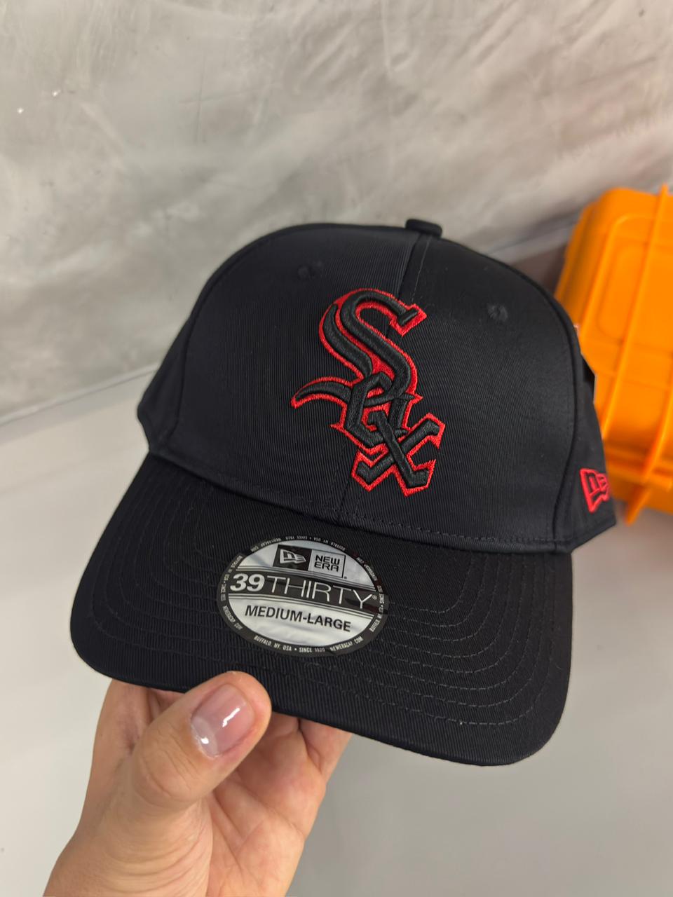 NEW ERA-SOX BORDE ROJO