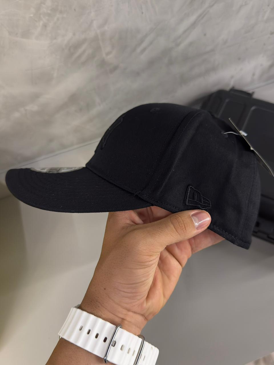 NEW ERA-NEGRA NY