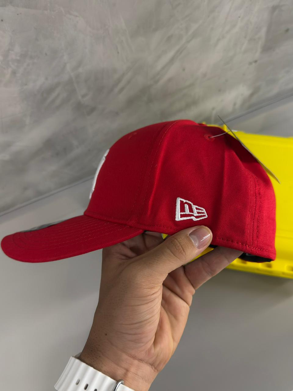 NEW ERA-ROJO NY BLANCO