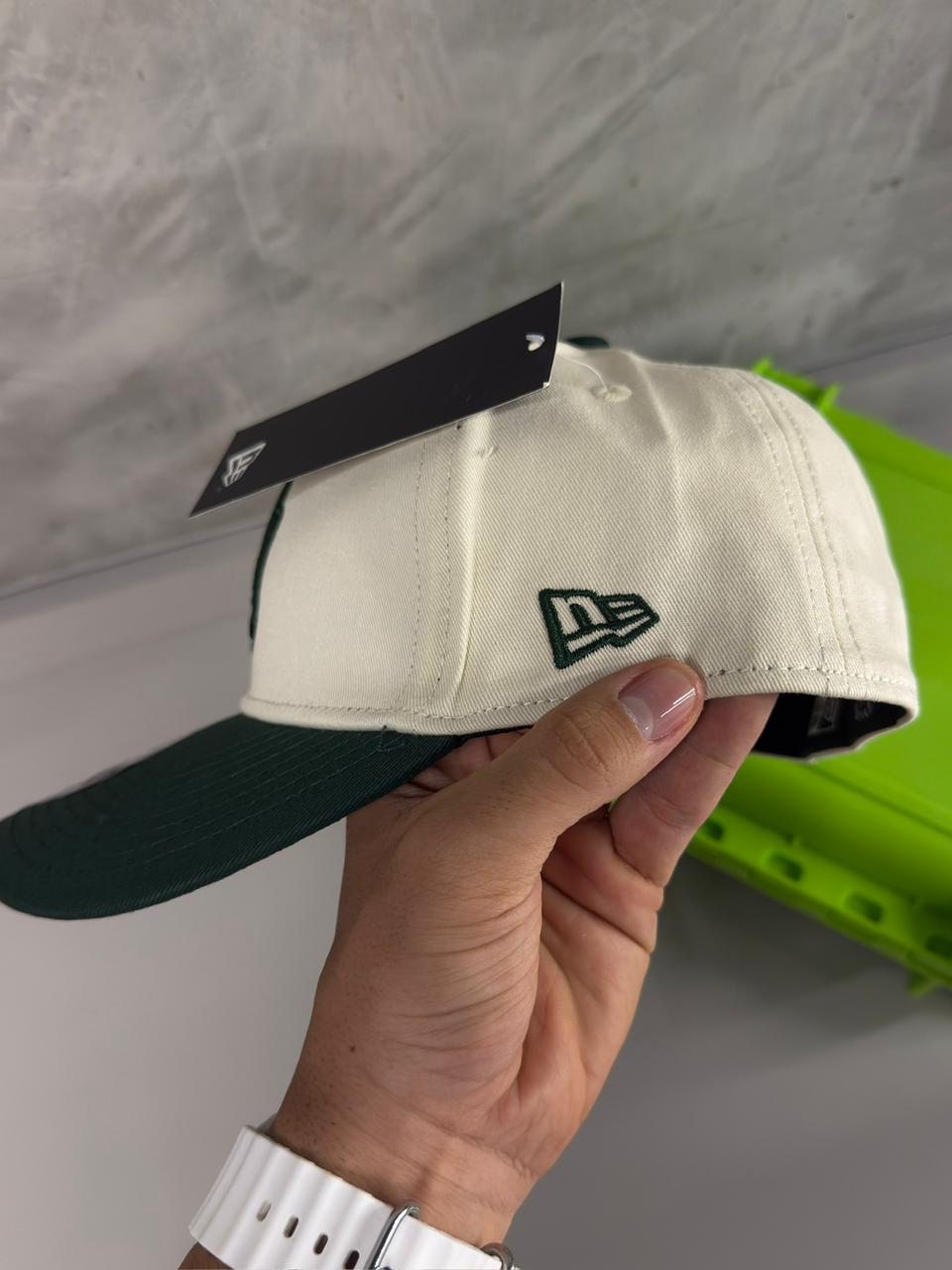NEW ERA-BLANCA NY VERDE