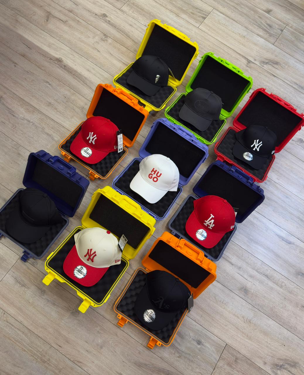 Combo NW x Hugo Boss Red Black X9