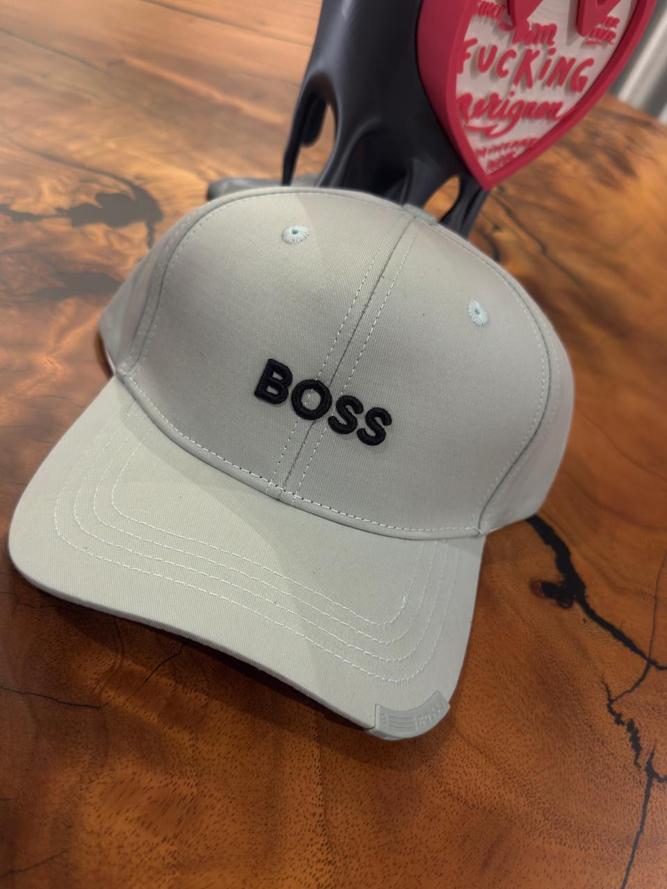 HUGO BOSS AZUL CLARO