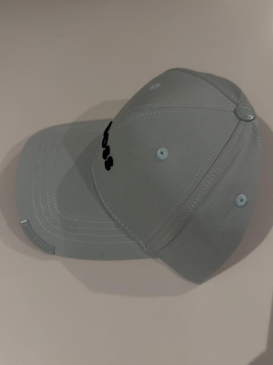 HUGO BOSS AZUL CLARO