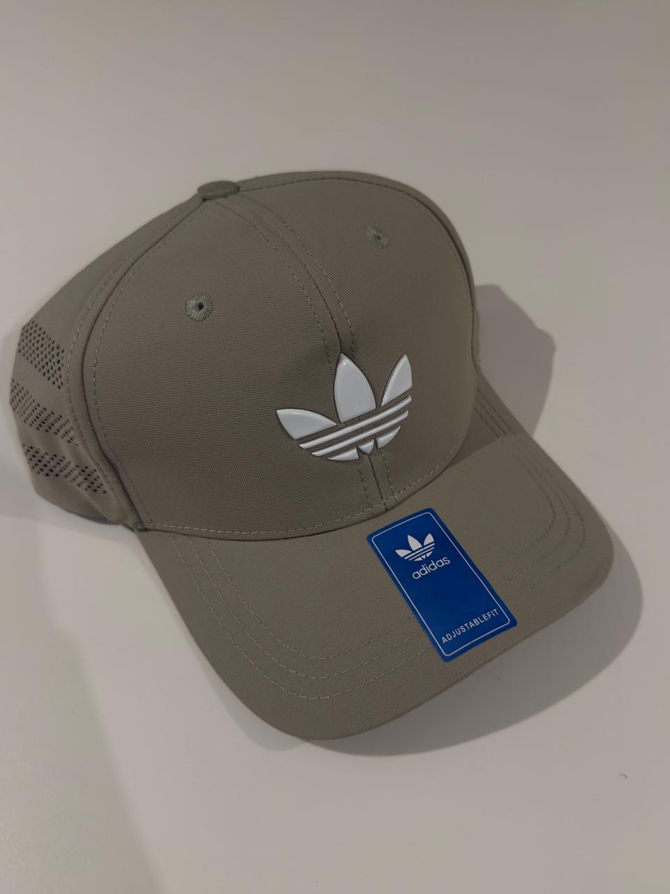 ADIDAS VERDE AÉREO LOGO ORIGINALS
