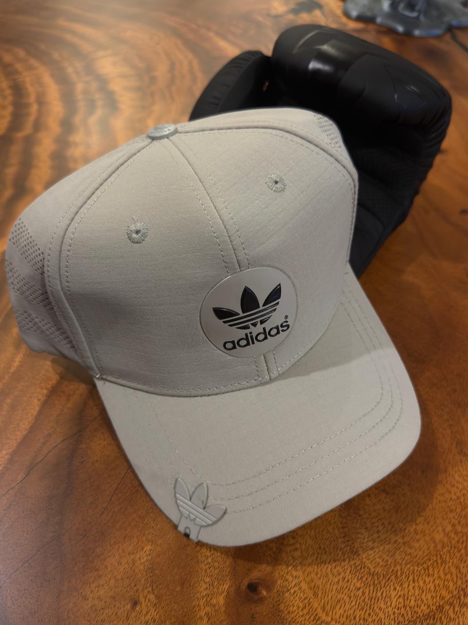 ADIDAS PERFORMANCE LOGO ORIGINALS